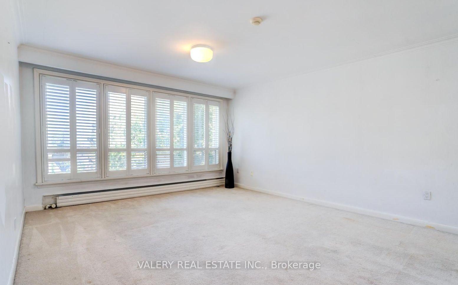47 Ranleigh Avenue 301, Toronto C04 — photo 2 of 5