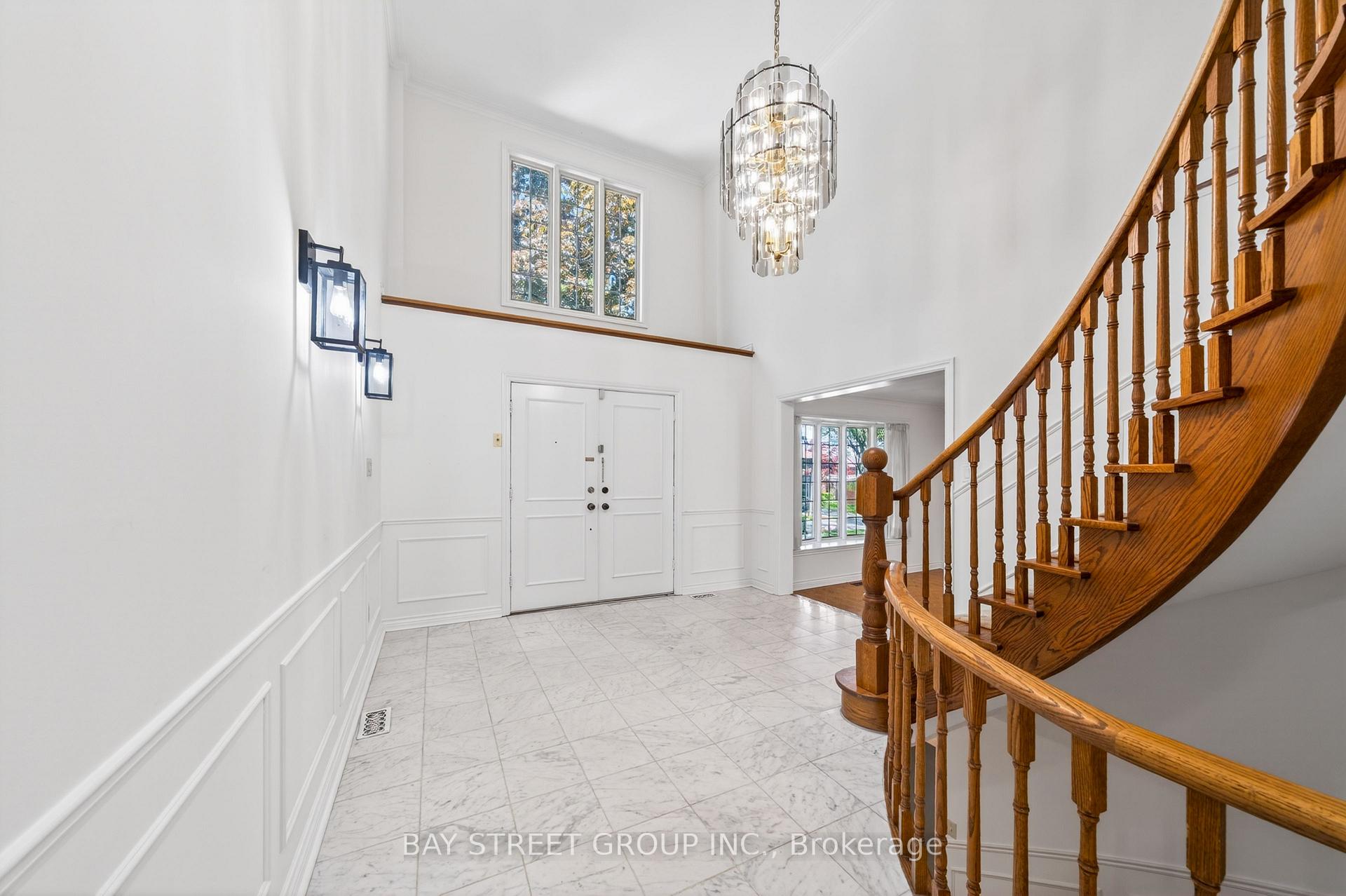 11 Riderwood Drive, Toronto C12 — photo 4 of 5