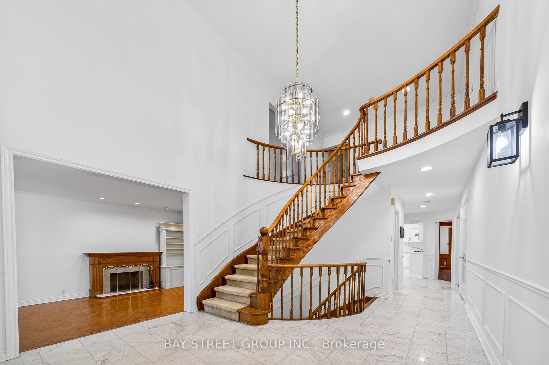 11 Riderwood Drive, Toronto C12 — photo 5 of 5