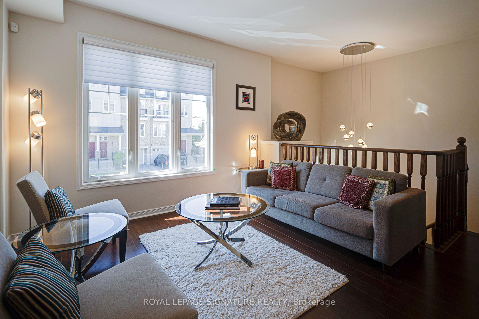 6 Collip Place, Toronto C13 — photo 5 of 5