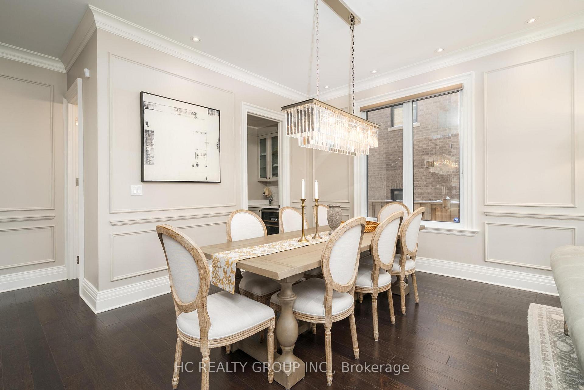 11 Chipstead Road, Toronto C13 — photo 4 of 5