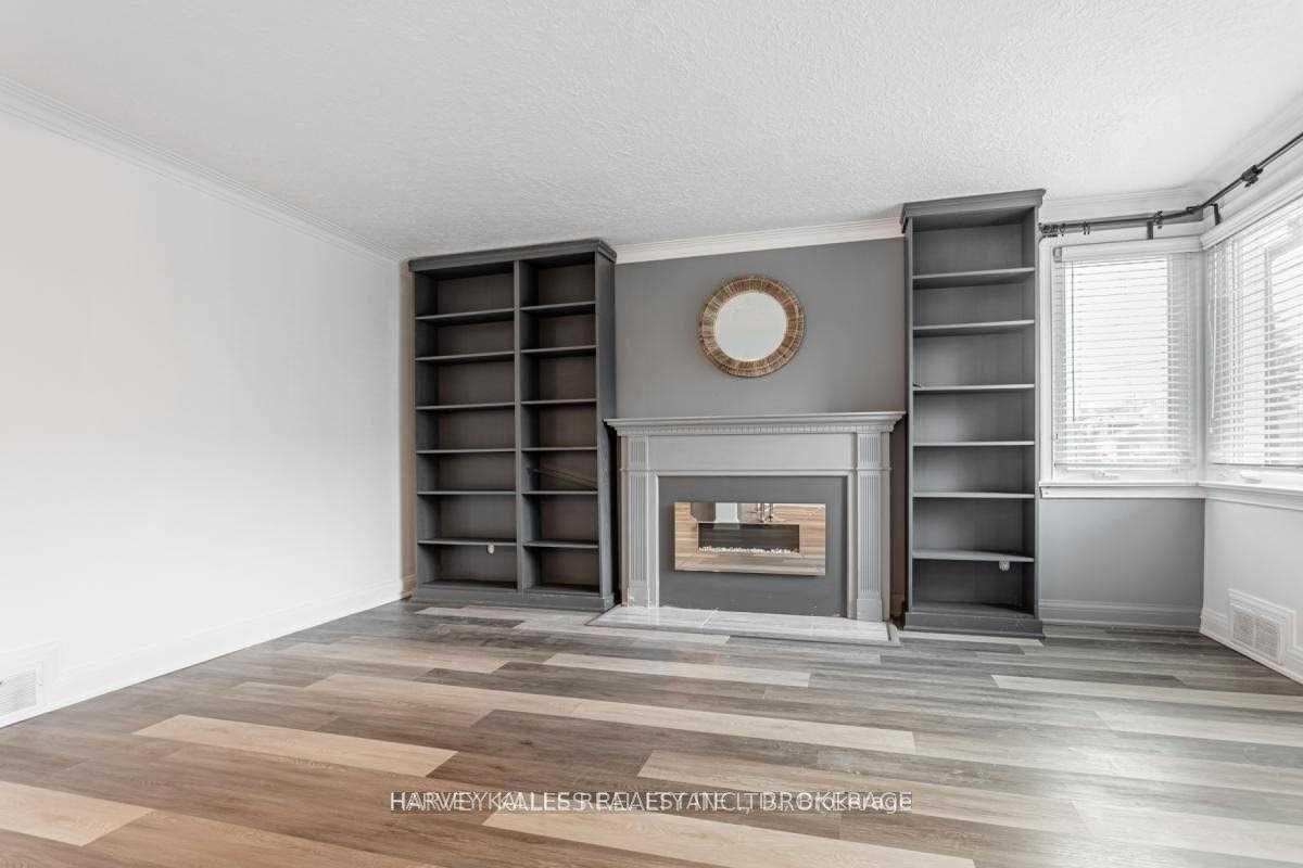 157 Viewmount Avenue Main, Toronto C04 — photo 5 of 5