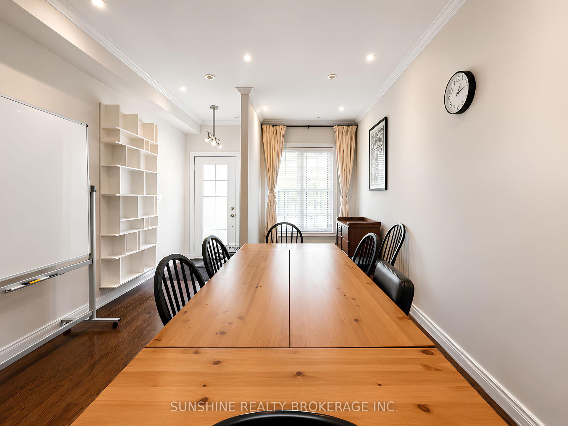 20 Hargrave Lane 12, Toronto C12 — photo 4 of 5