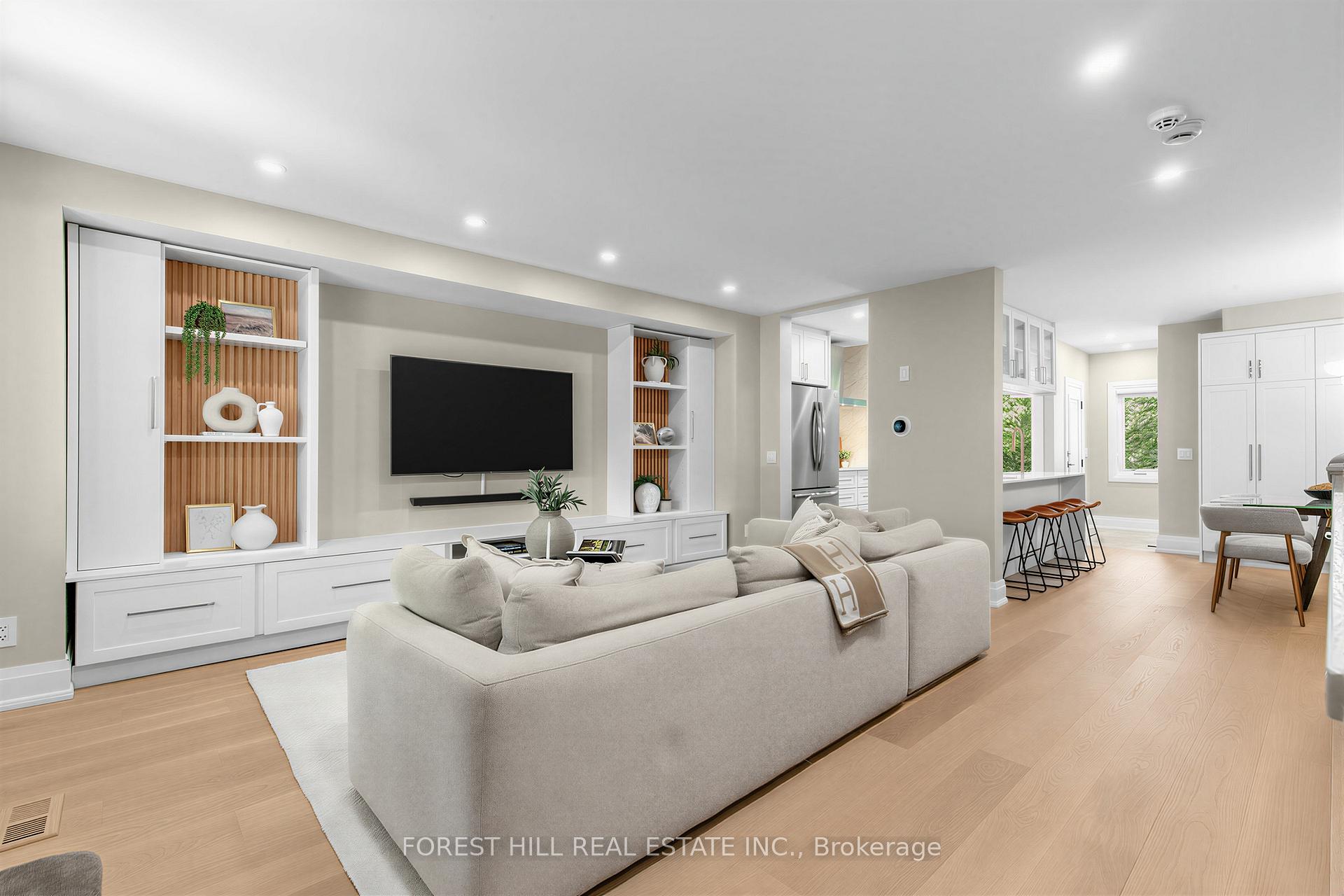 35 Park Hill Road, Toronto C04 — photo 4 of 5