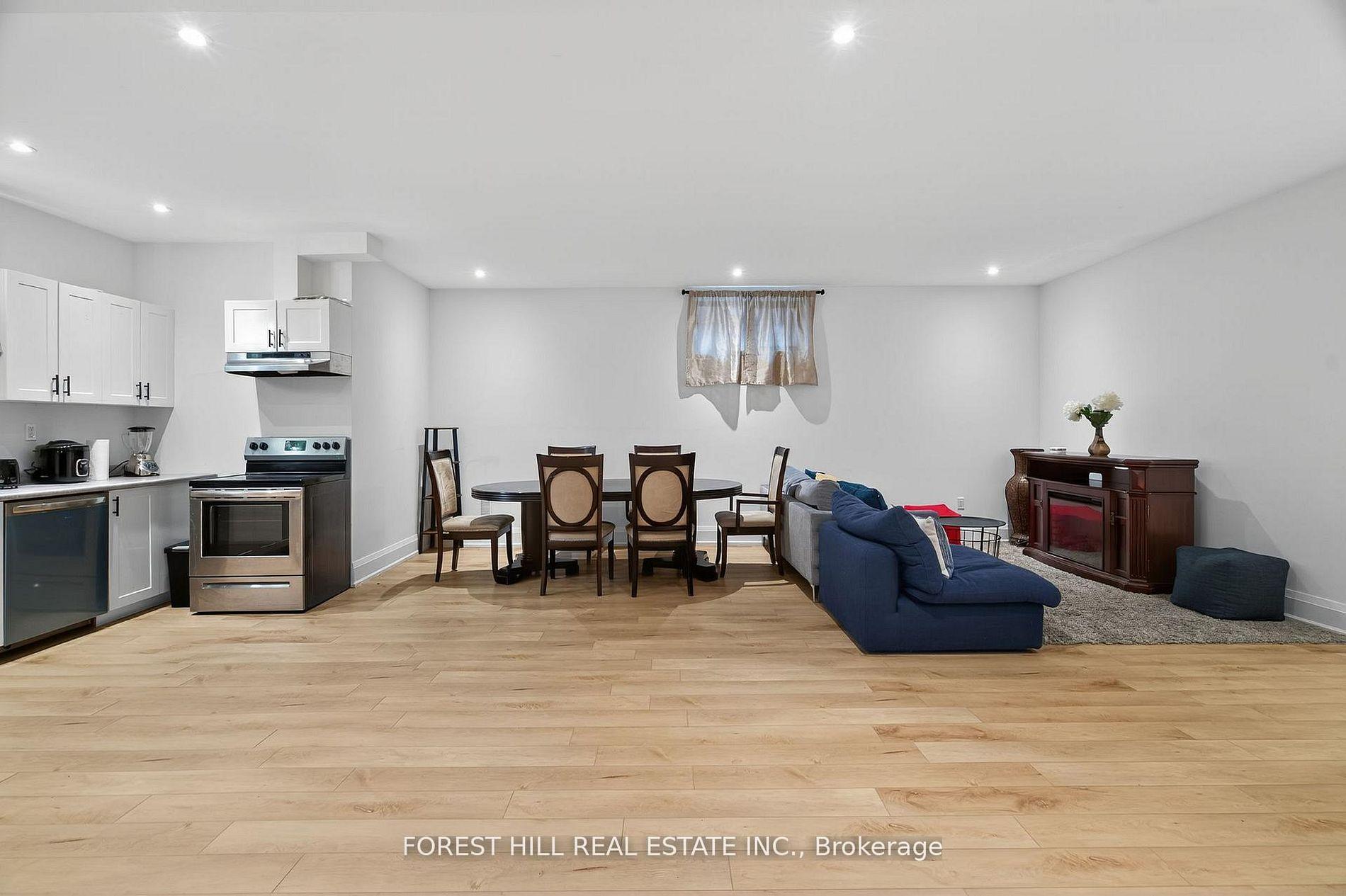 645 Coldstream Avenue BSMT, Toronto C04 — photo 5 of 5