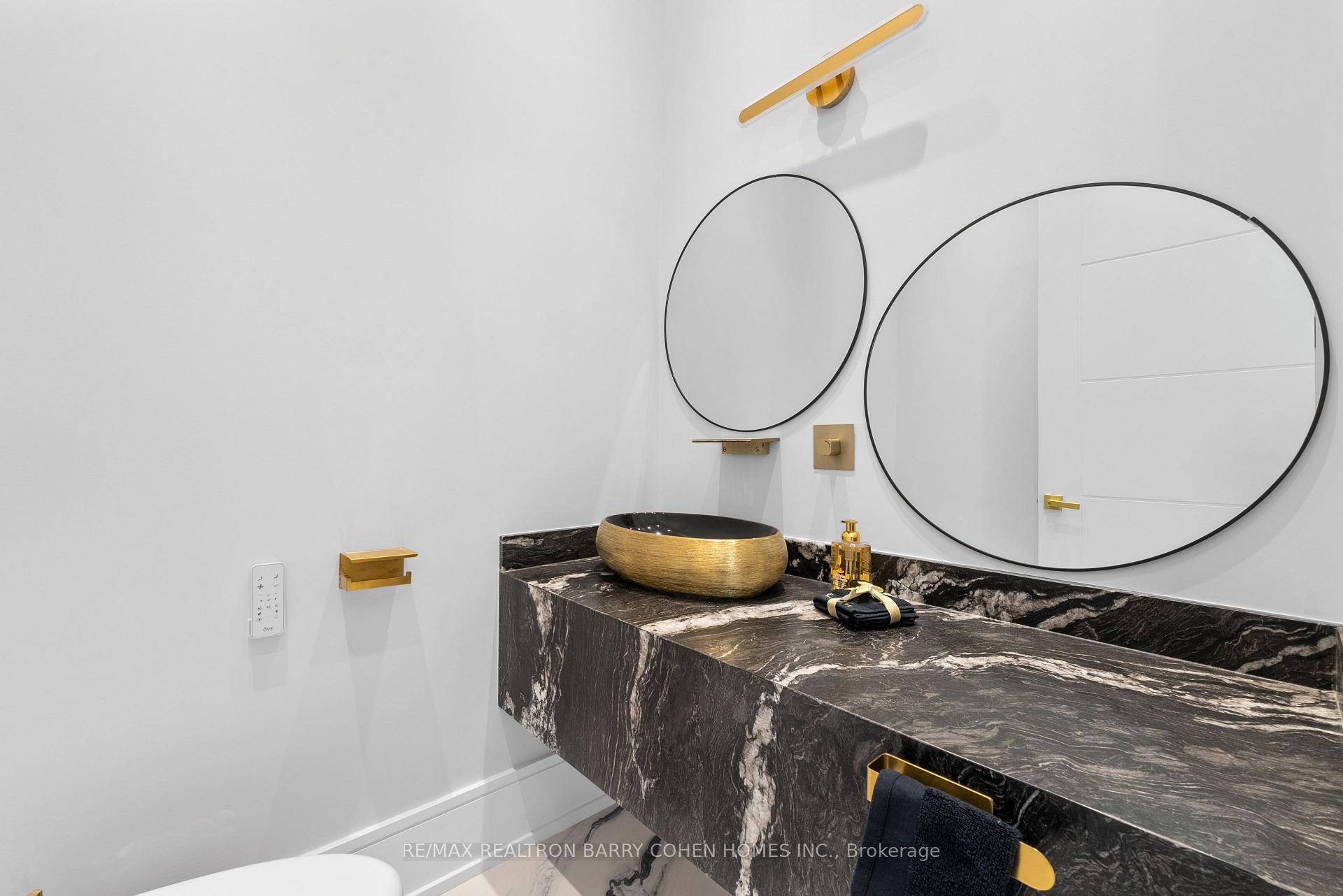 615 Briar Hill Avenue, Toronto C04 — photo 5 of 5