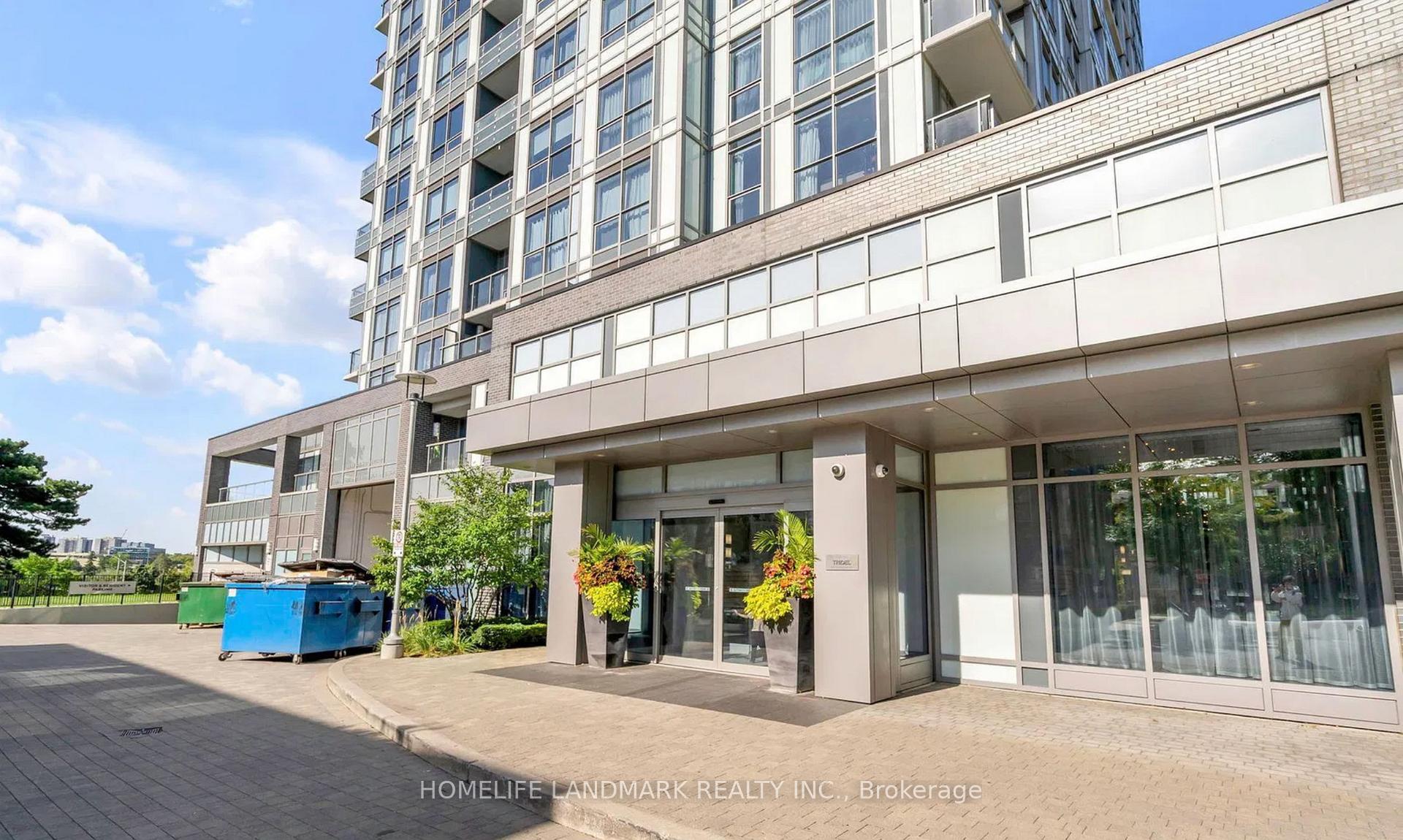 18 Graydon Hall Drive 1903, Toronto C13 — photo 2 of 5
