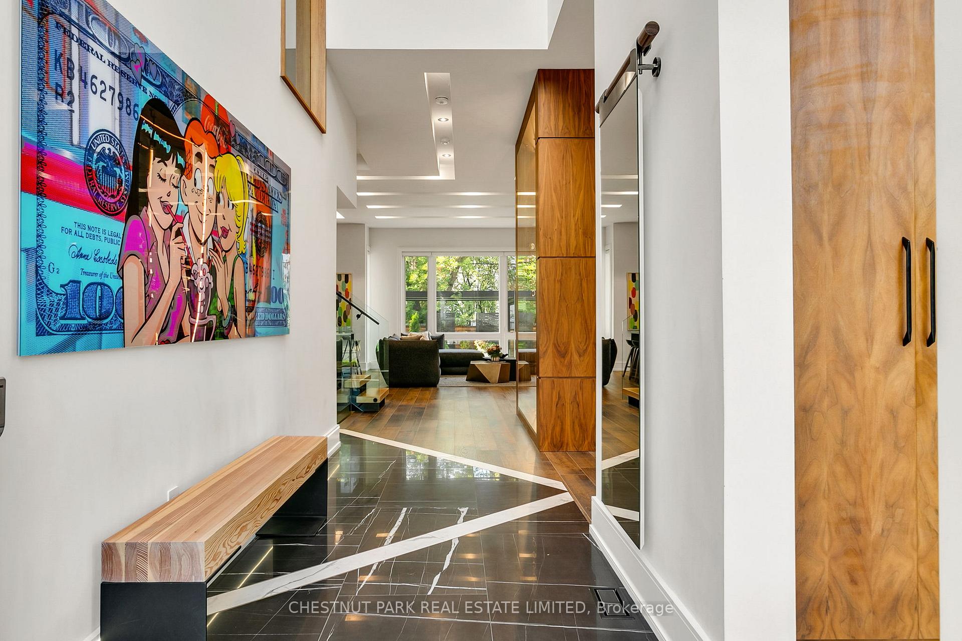 514 Douglas Avenue, Toronto C04 — photo 4 of 5