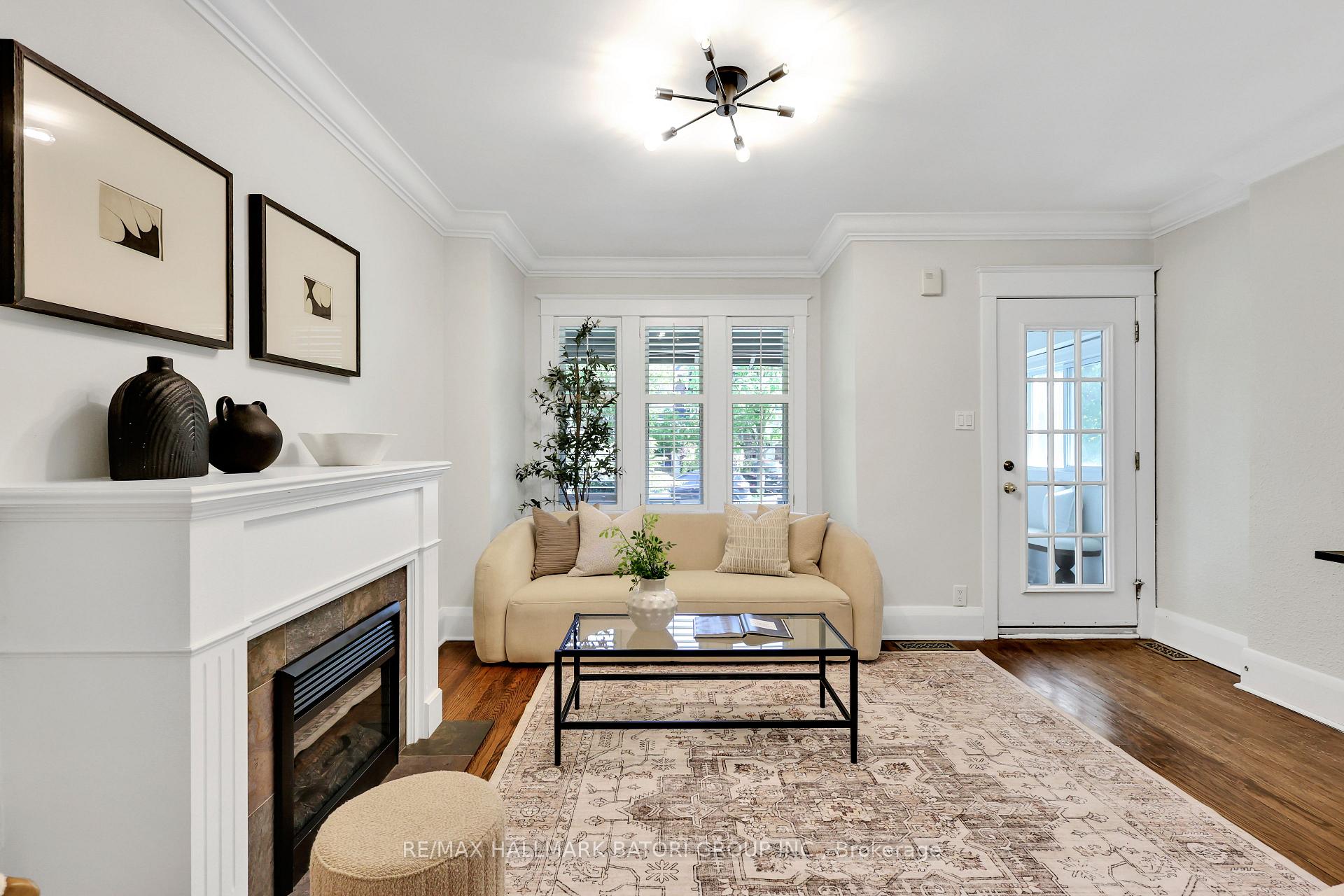 150 Briar Hill Avenue, Toronto C04 — photo 5 of 5