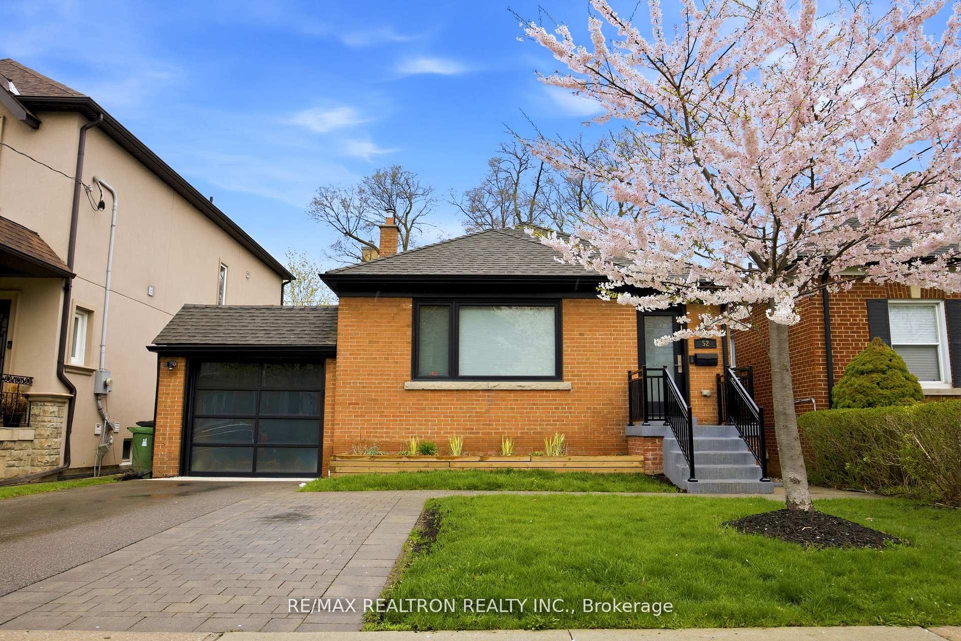 52 Burncrest Drive, Toronto C04 — photo 2 of 5