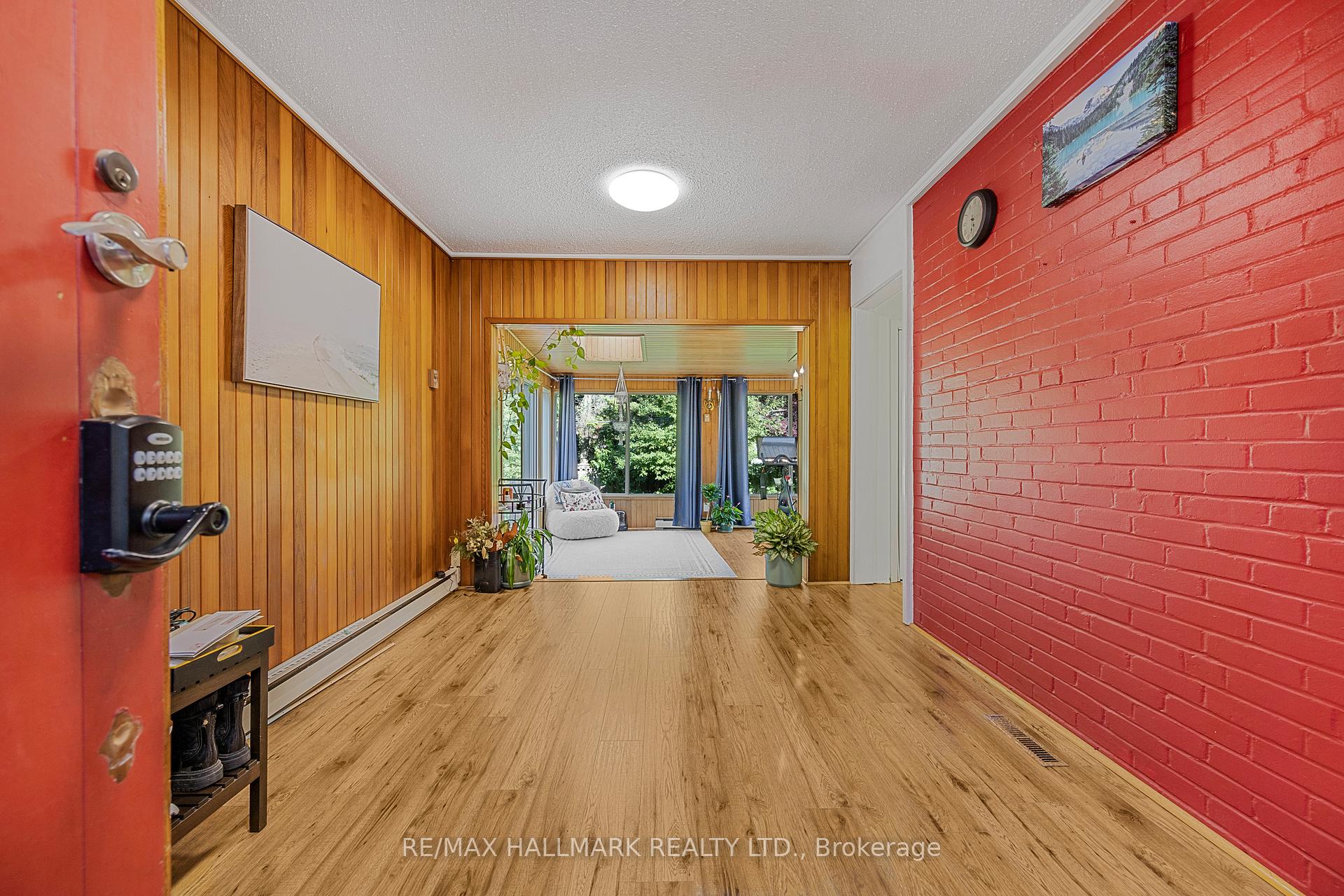 80 Berkinshaw Crescent, Toronto C13 — photo 5 of 5
