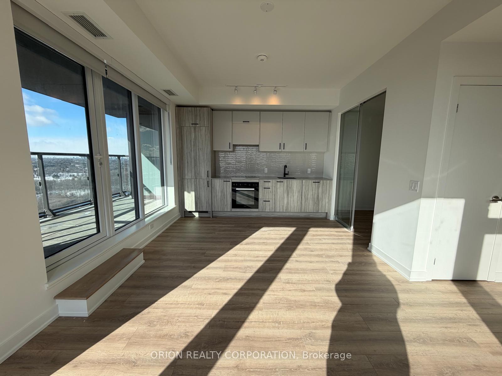 1 Quarrington Lane 2514, Toronto C13 — photo 2 of 5