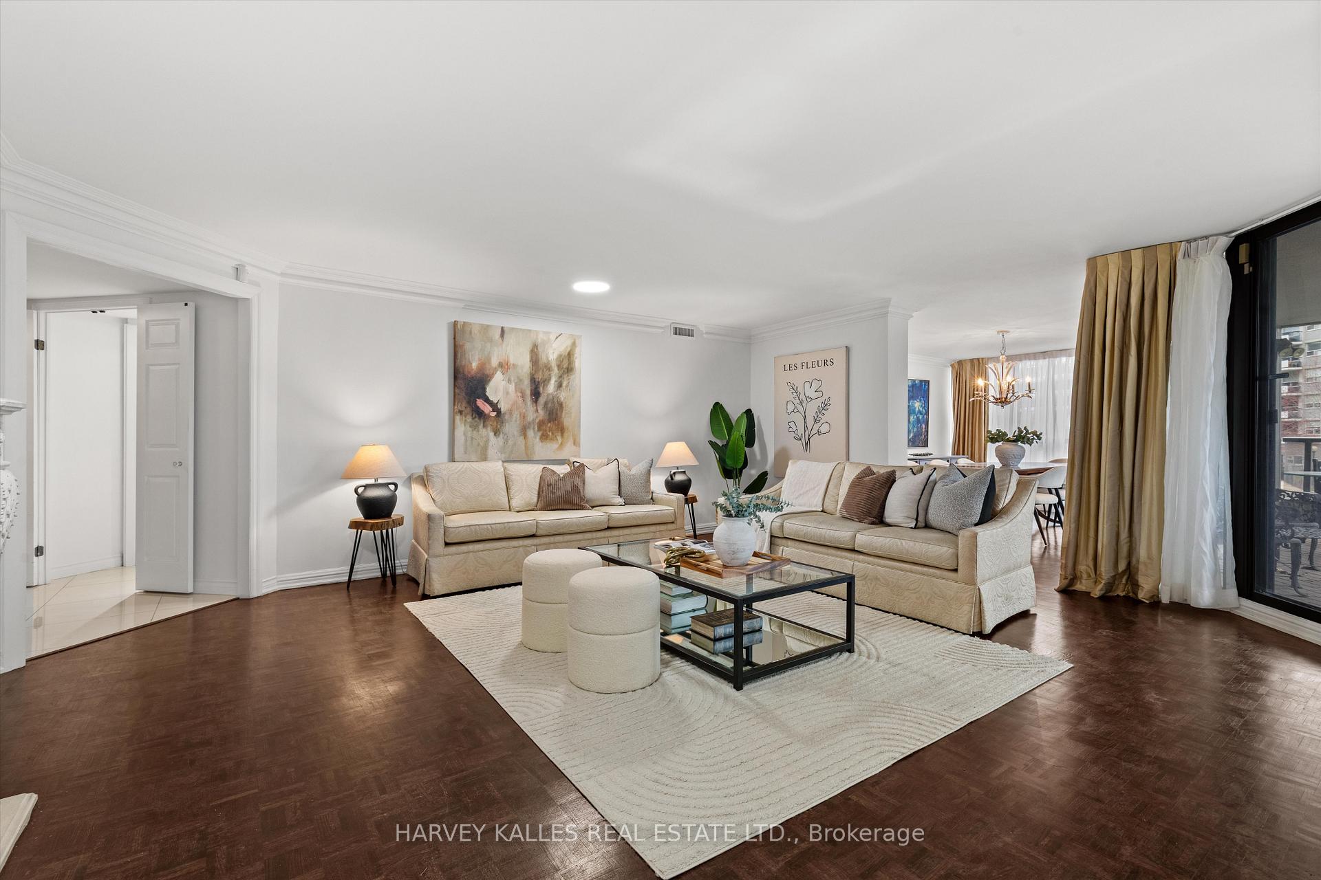 3900 Yonge Street 201, Toronto C04 — photo 2 of 5