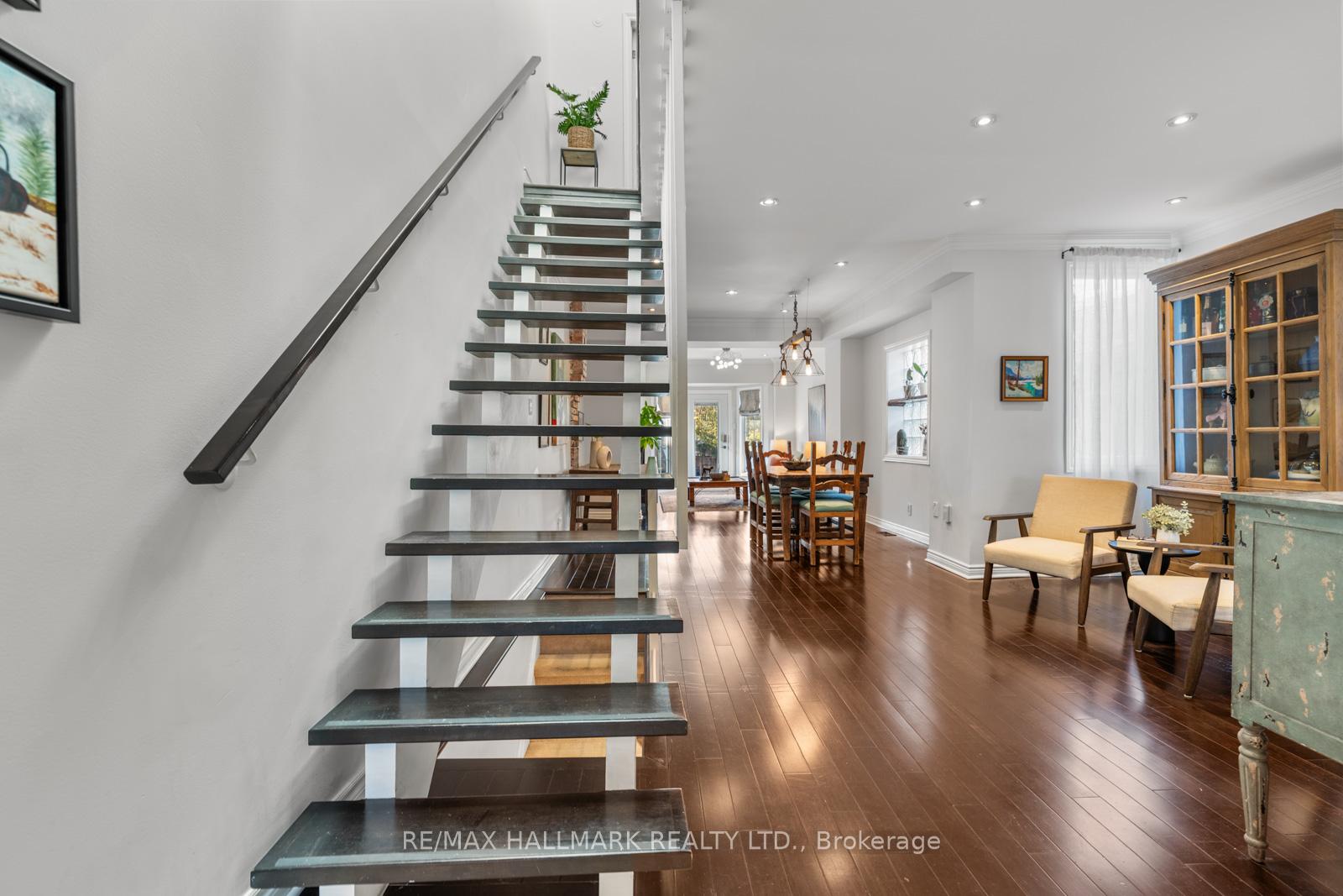 146 Roslin Avenue, Toronto C04 — photo 4 of 5