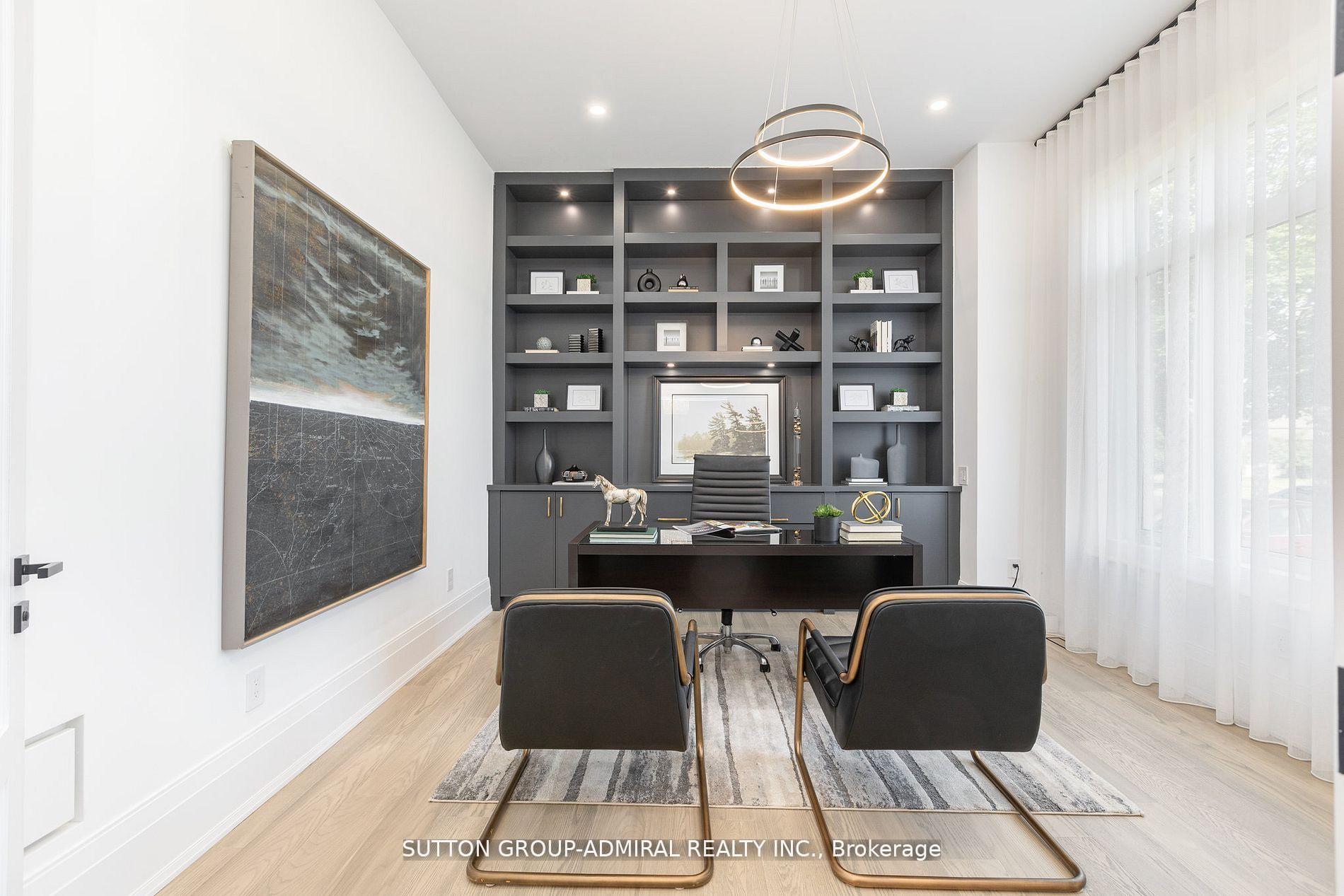 125 Regina Avenue, Toronto C04 — photo 4 of 5