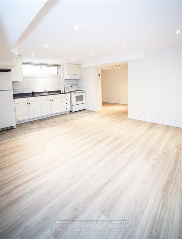 550 Glencairn Avenue Bsmt, Toronto C04 — photo 4 of 5