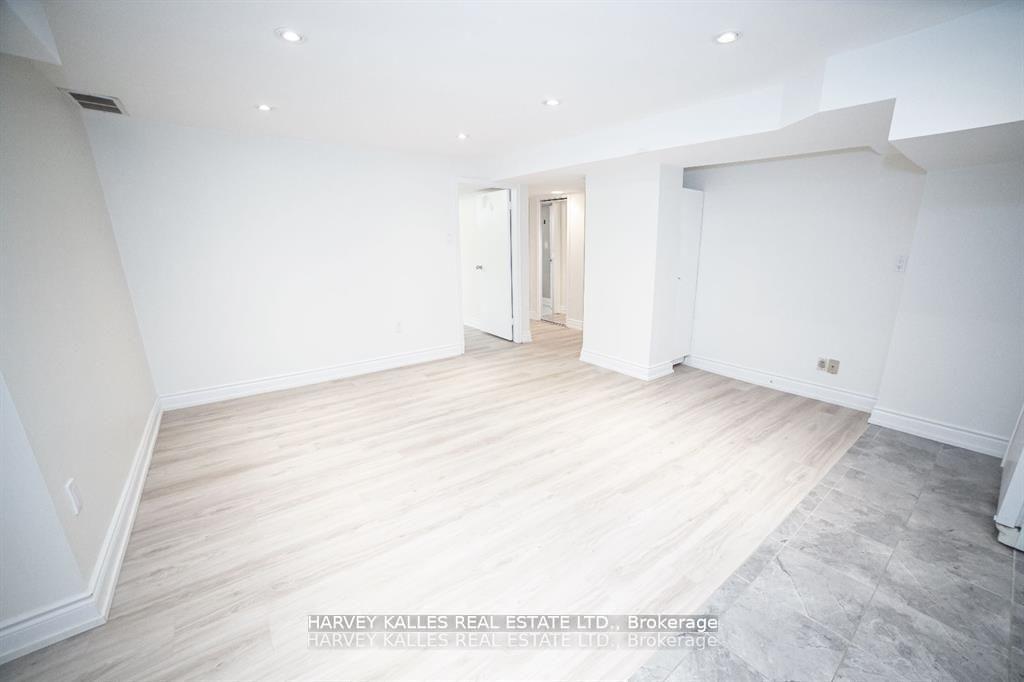 550 Glencairn Avenue Bsmt, Toronto C04 — photo 5 of 5