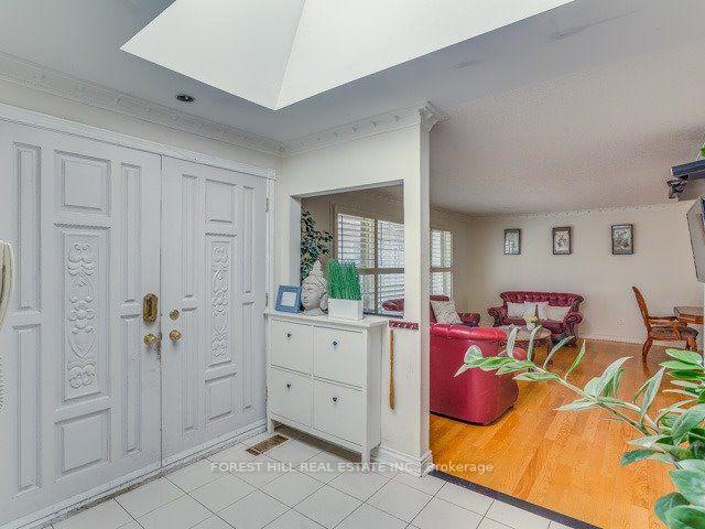 62 Northdale Road, Toronto C12 — photo 3 of 5