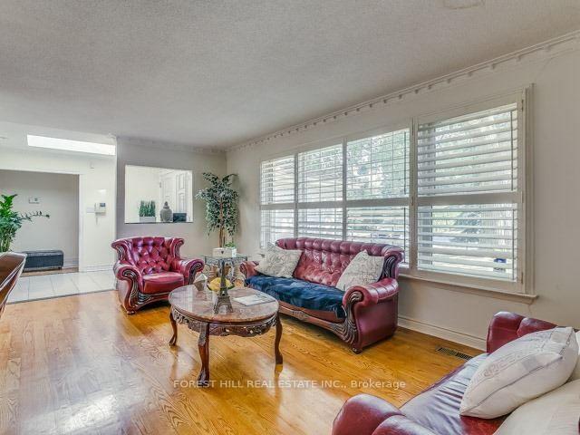 62 Northdale Road, Toronto C12 — photo 4 of 5