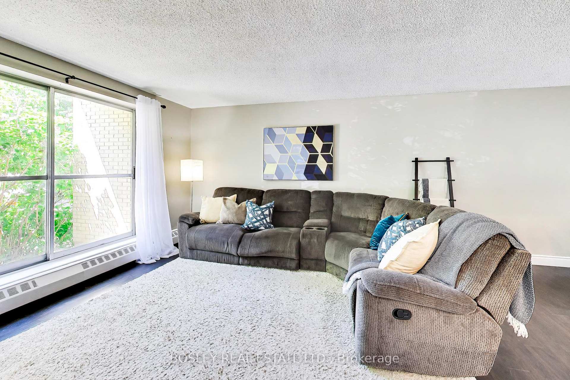 1690 Victoria Park Avenue 103, Toronto C13 — photo 4 of 5