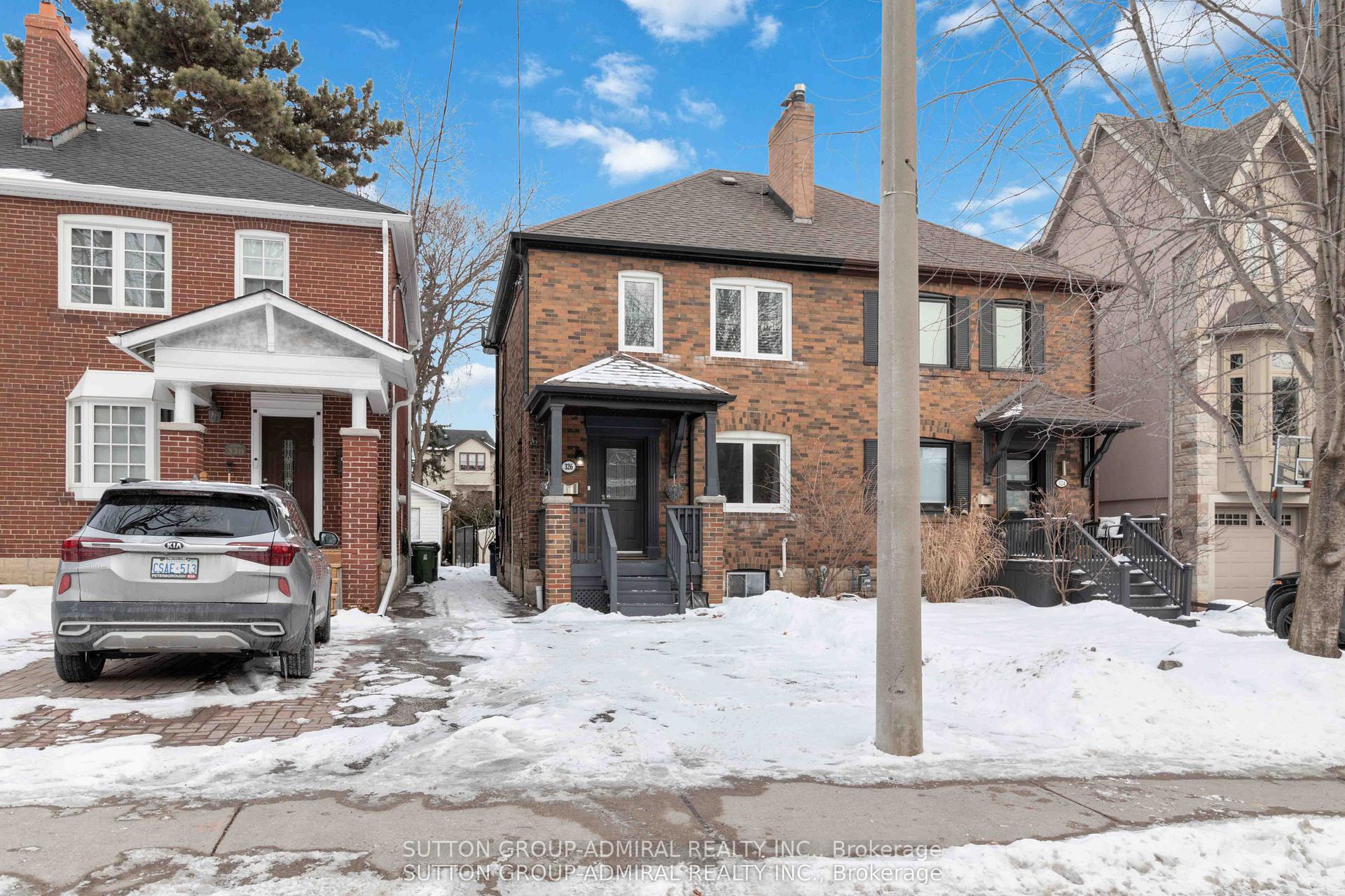 326 St Germain Avenue, Toronto C04 — photo 3 of 5