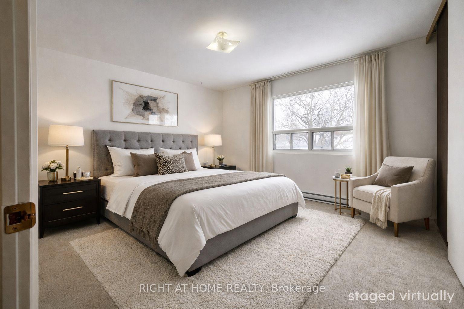 26 Rustywood Drive, Toronto C13 — photo 4 of 5