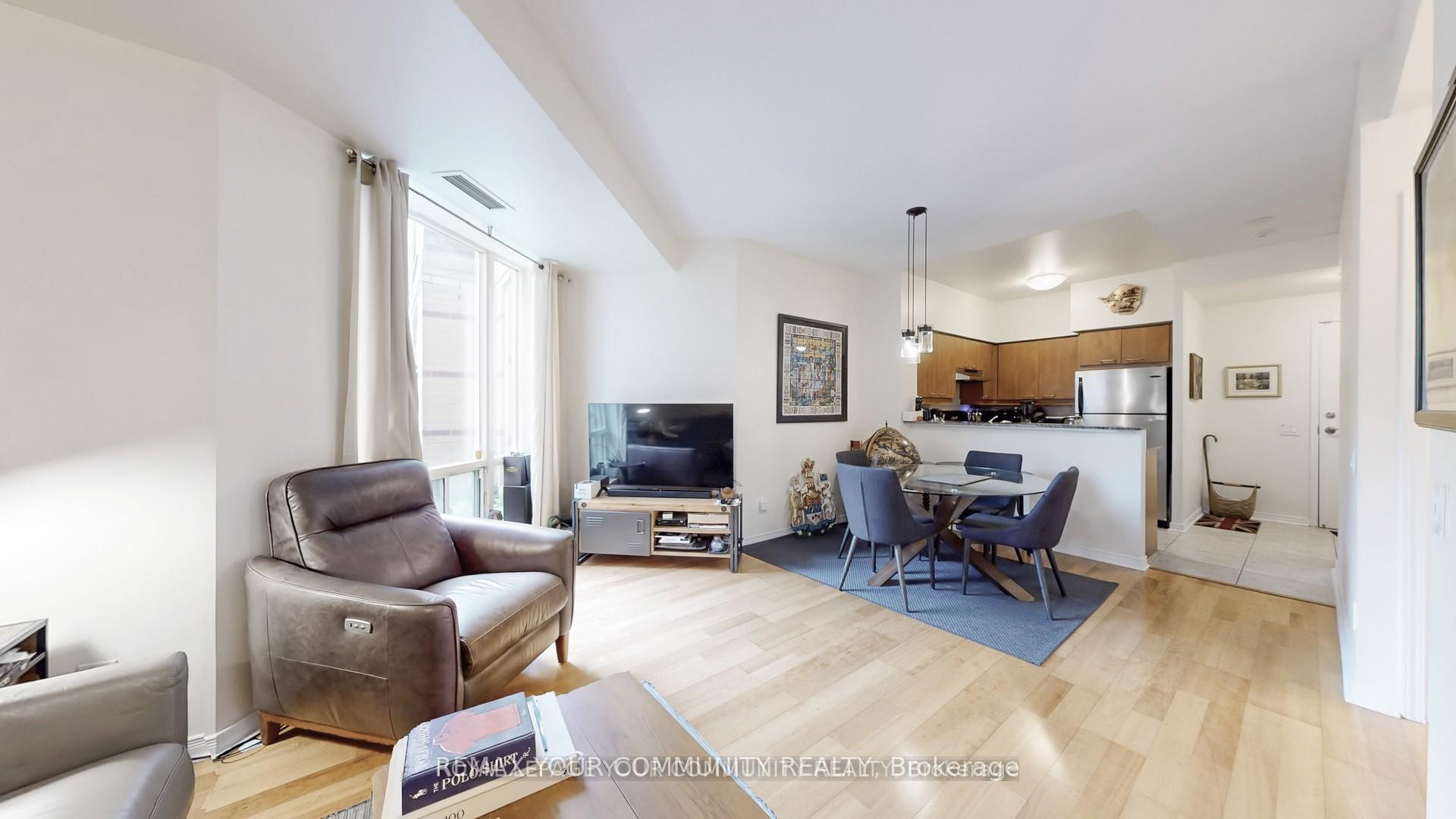 455 Rosewell Avenue 101, Toronto C04 — photo 3 of 5