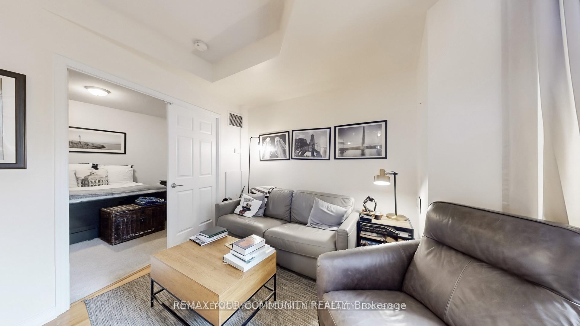 455 Rosewell Avenue 101, Toronto C04 — photo 4 of 5