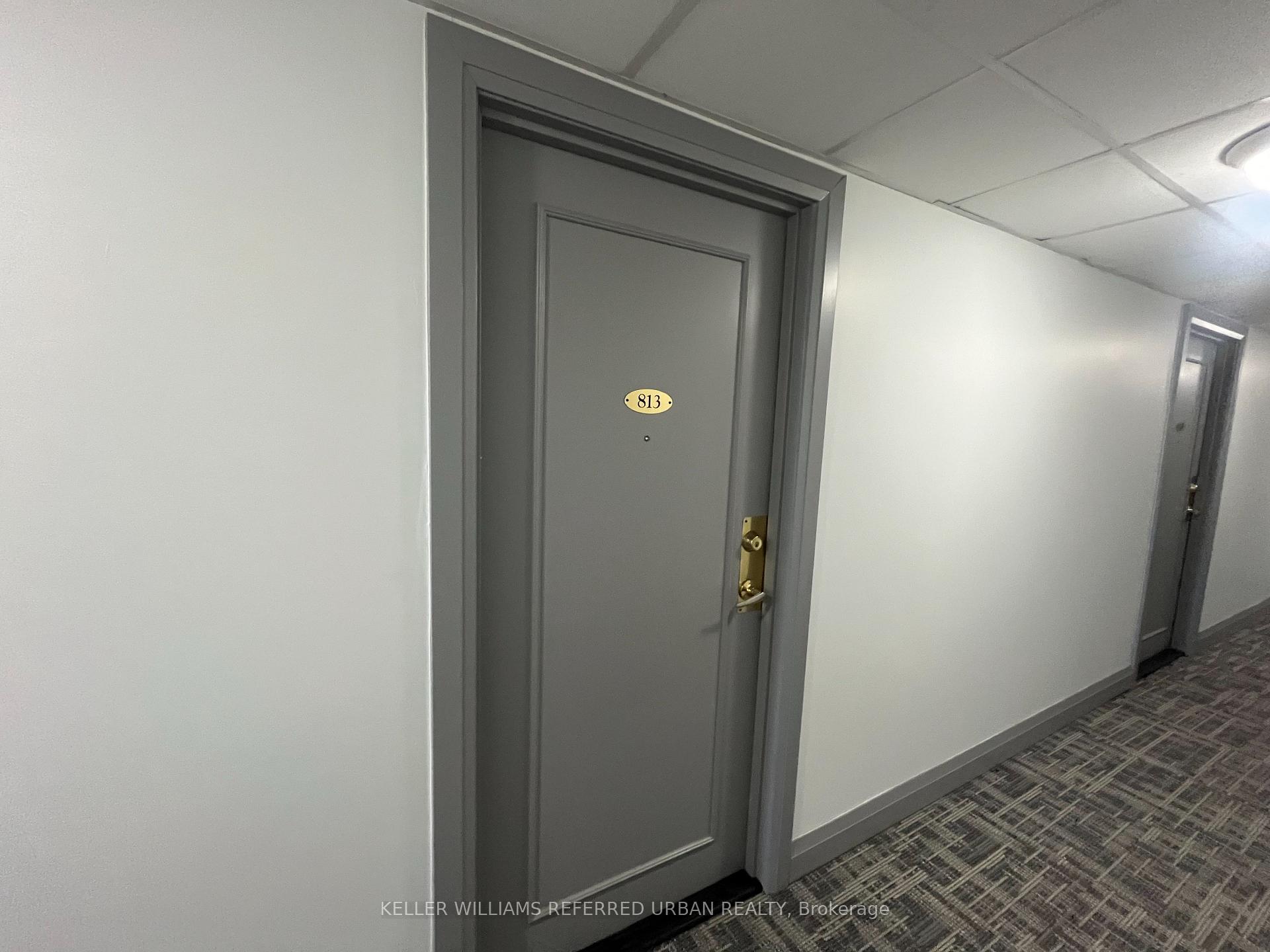 650 Lawrence Avenue W 813, Toronto C04 — photo 3 of 5