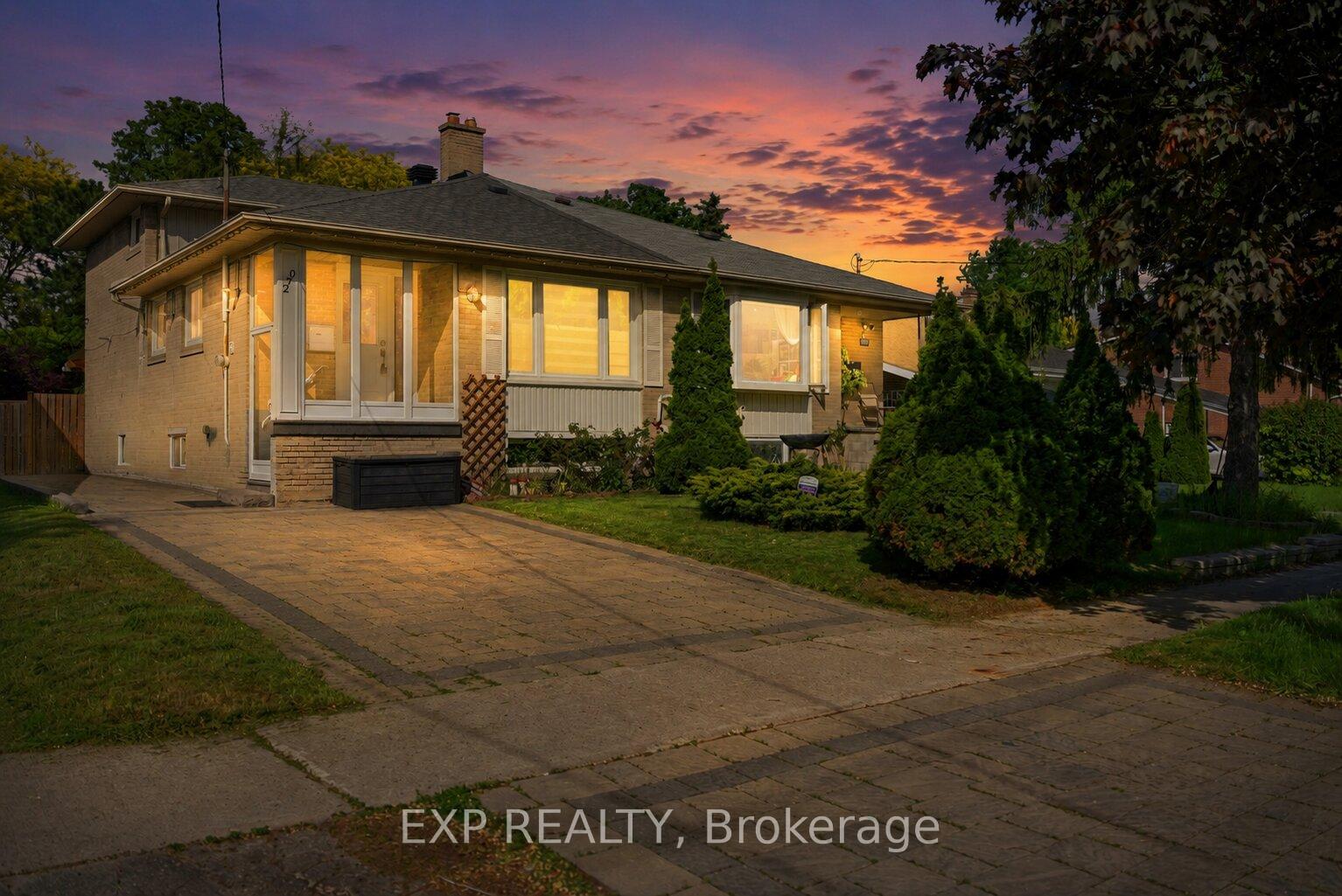 270 Roywood Drive, Toronto C13, ON M3A 2E6 — Toronto C13, Ontario