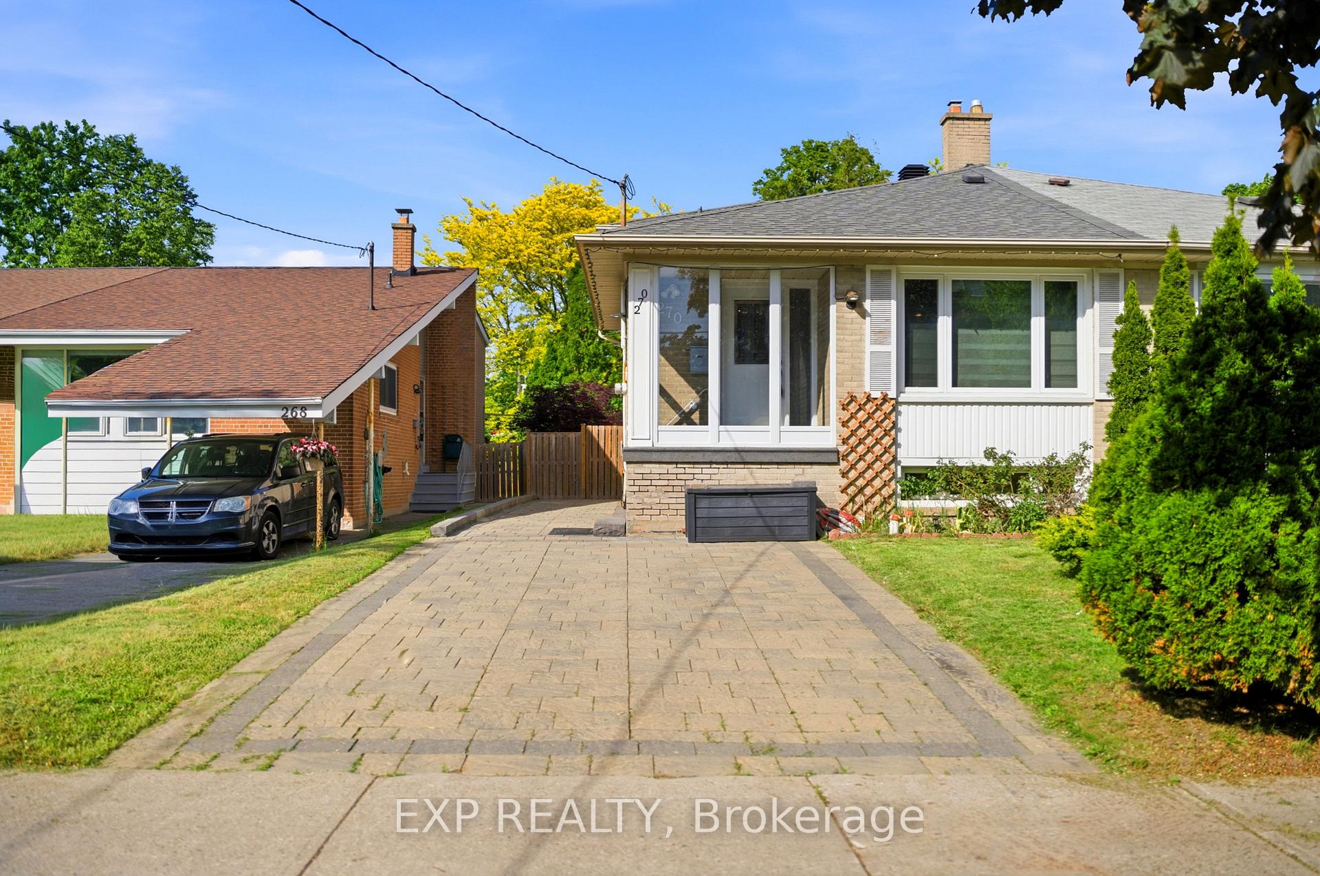 270 Roywood Drive, Toronto C13 — photo 3 of 5