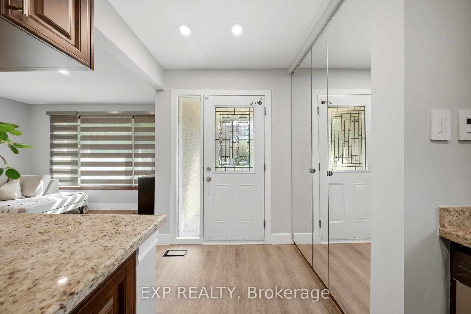 270 Roywood Drive, Toronto C13 — photo 5 of 5