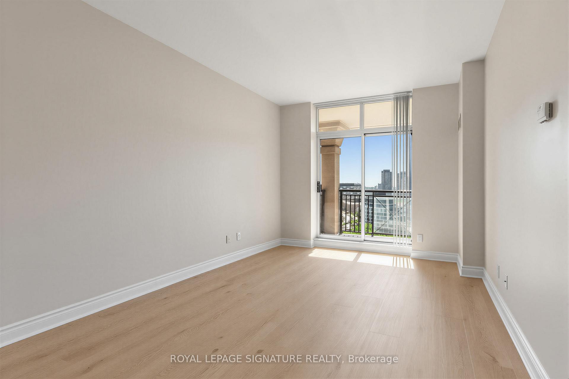 1105 Leslie Street 1408, Toronto C13 — photo 4 of 5