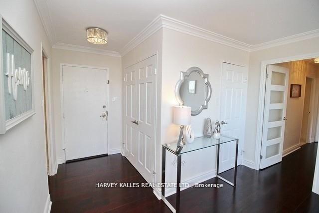 3555 Bathurst Street 602, Toronto C04 — photo 2 of 5