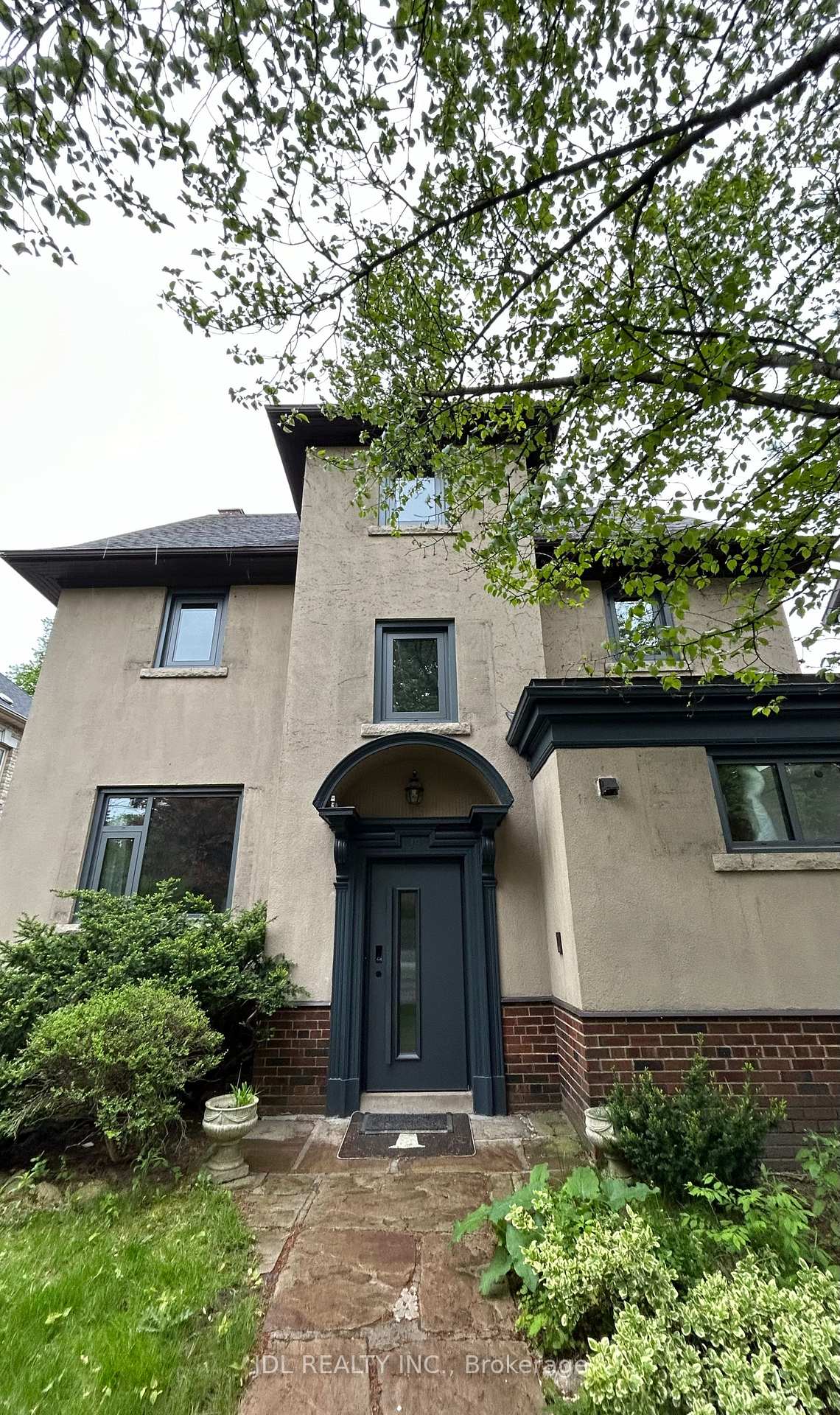 19 Glengrove Ave E Avenue Bsmt, Toronto C04, ON M4N 1E6 — Toronto C04, Ontario