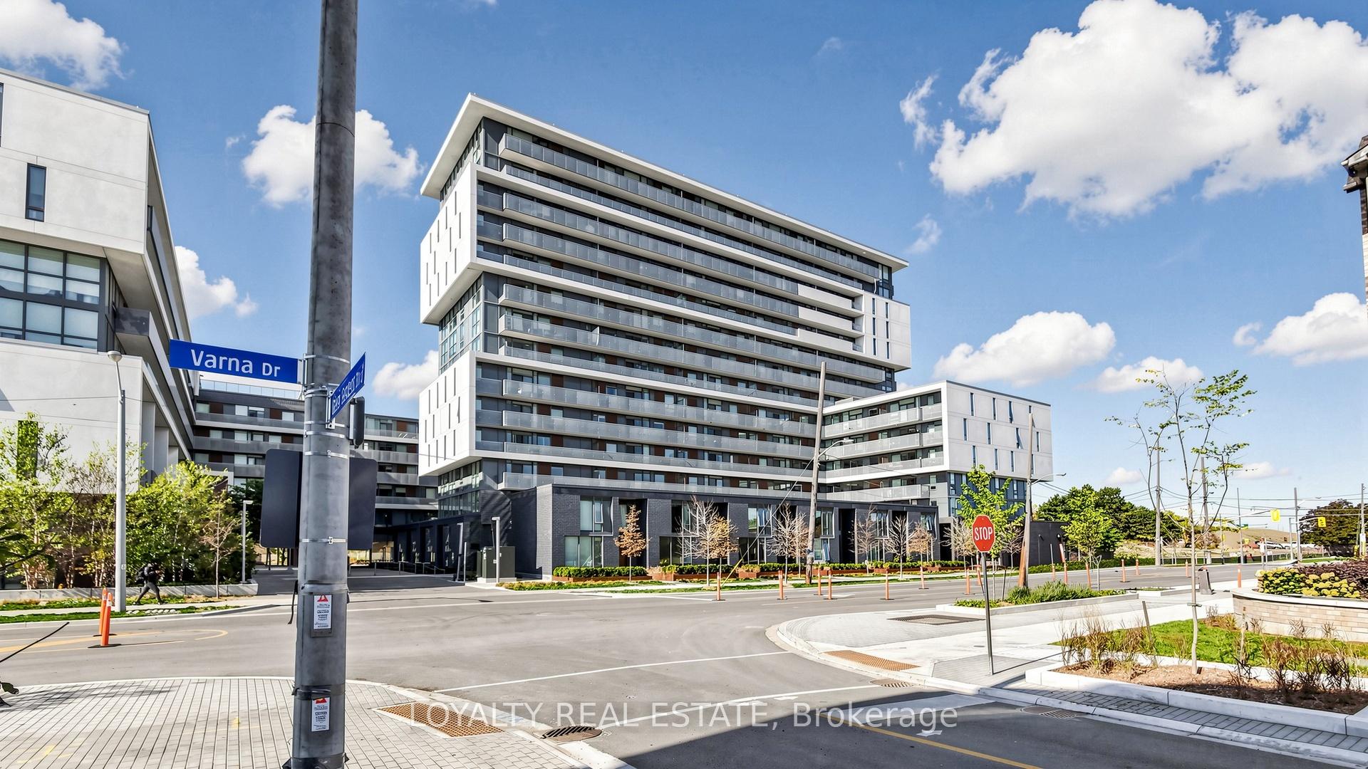 120 Varna Drive 1207, Toronto C04 — photo 2 of 5