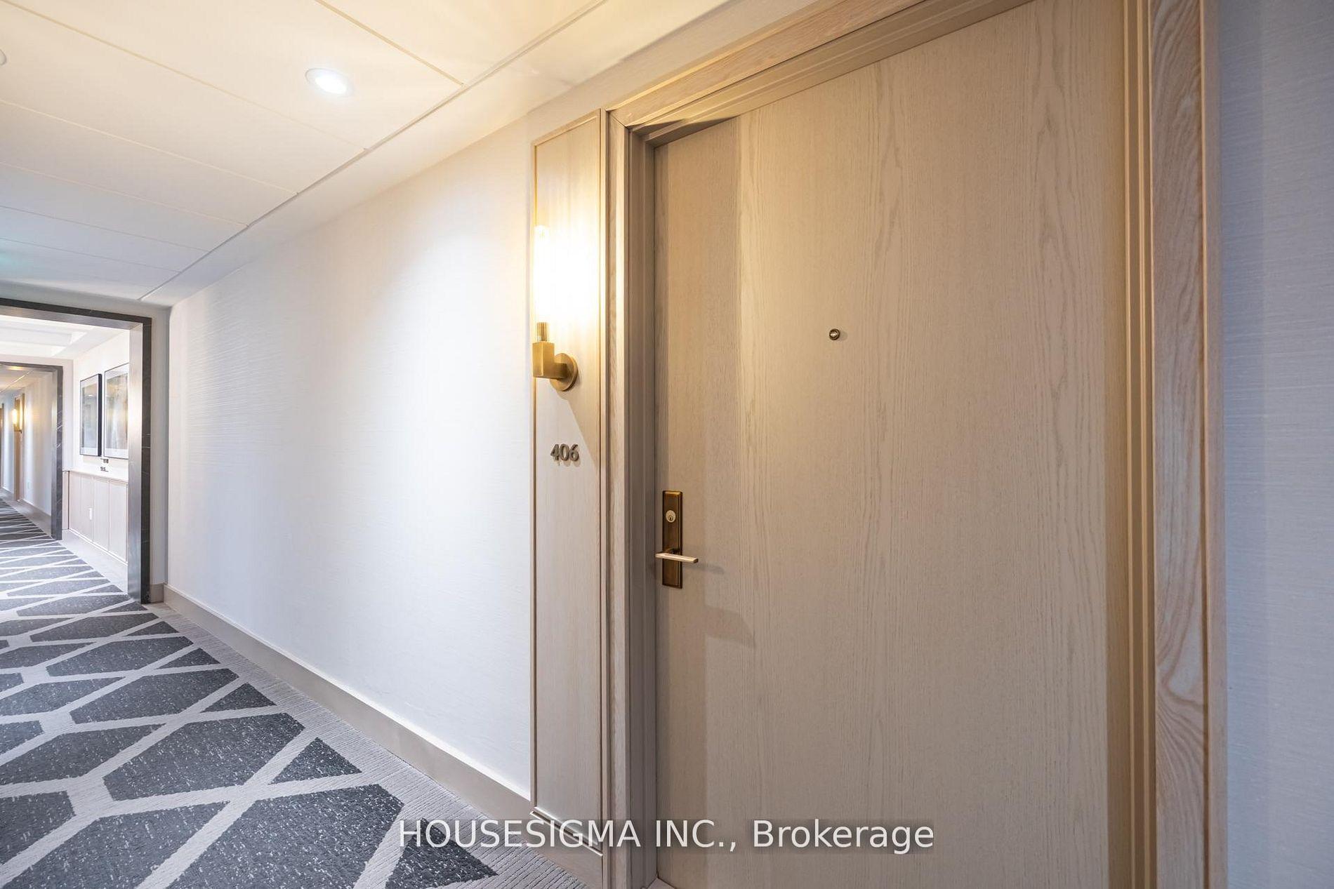 1 Strathgowan Avenue 406, Toronto C04 — photo 5 of 5