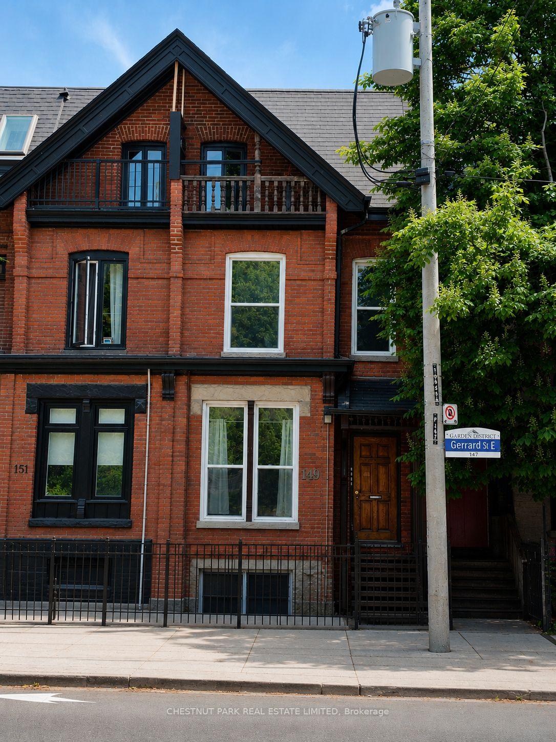 149 Gerrard Street E Unit 1, Toronto C08, ON M5A 2E4