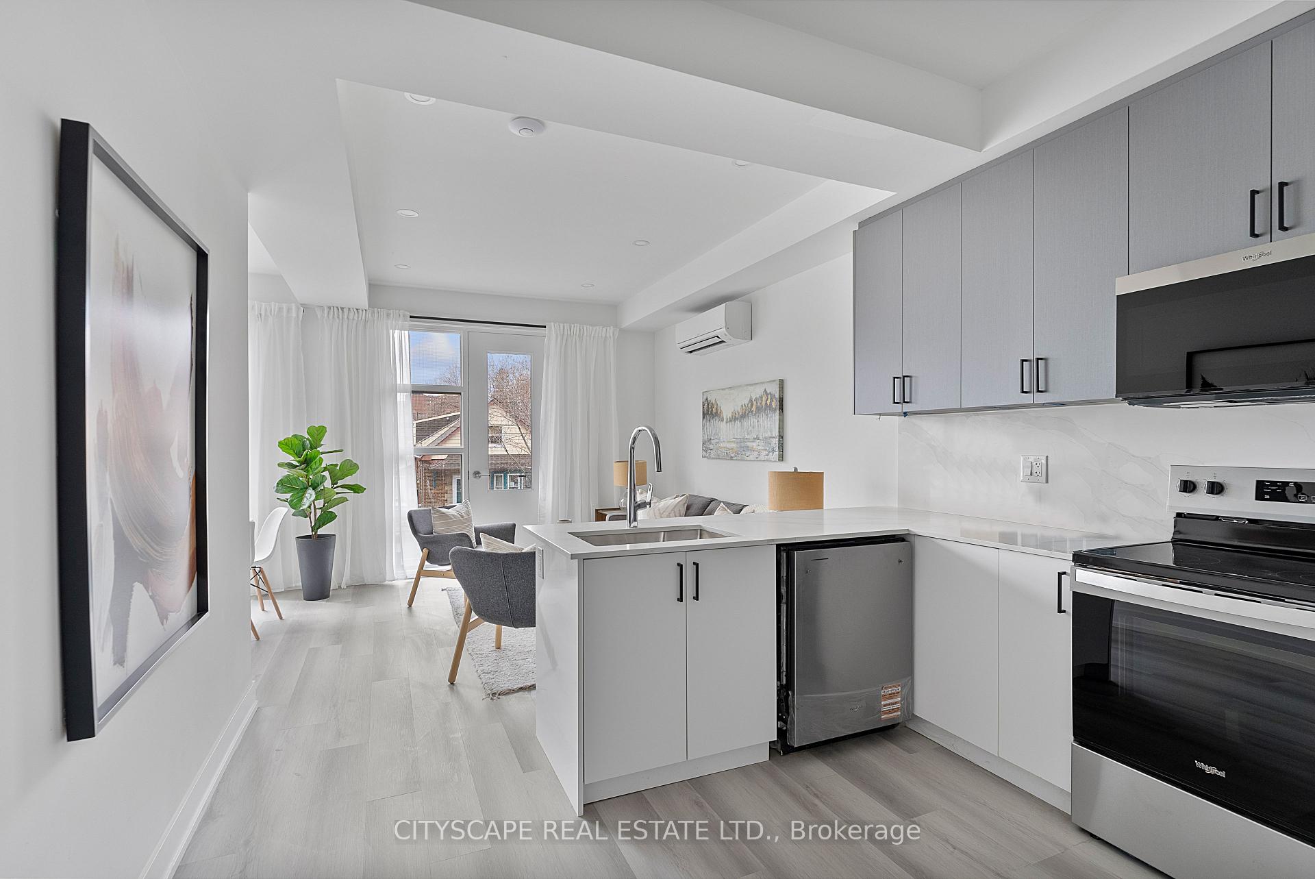 587 Oakwood Avenue 3 (Upper), Toronto C03, ON M6E 2X8 — Toronto C03, Ontario
