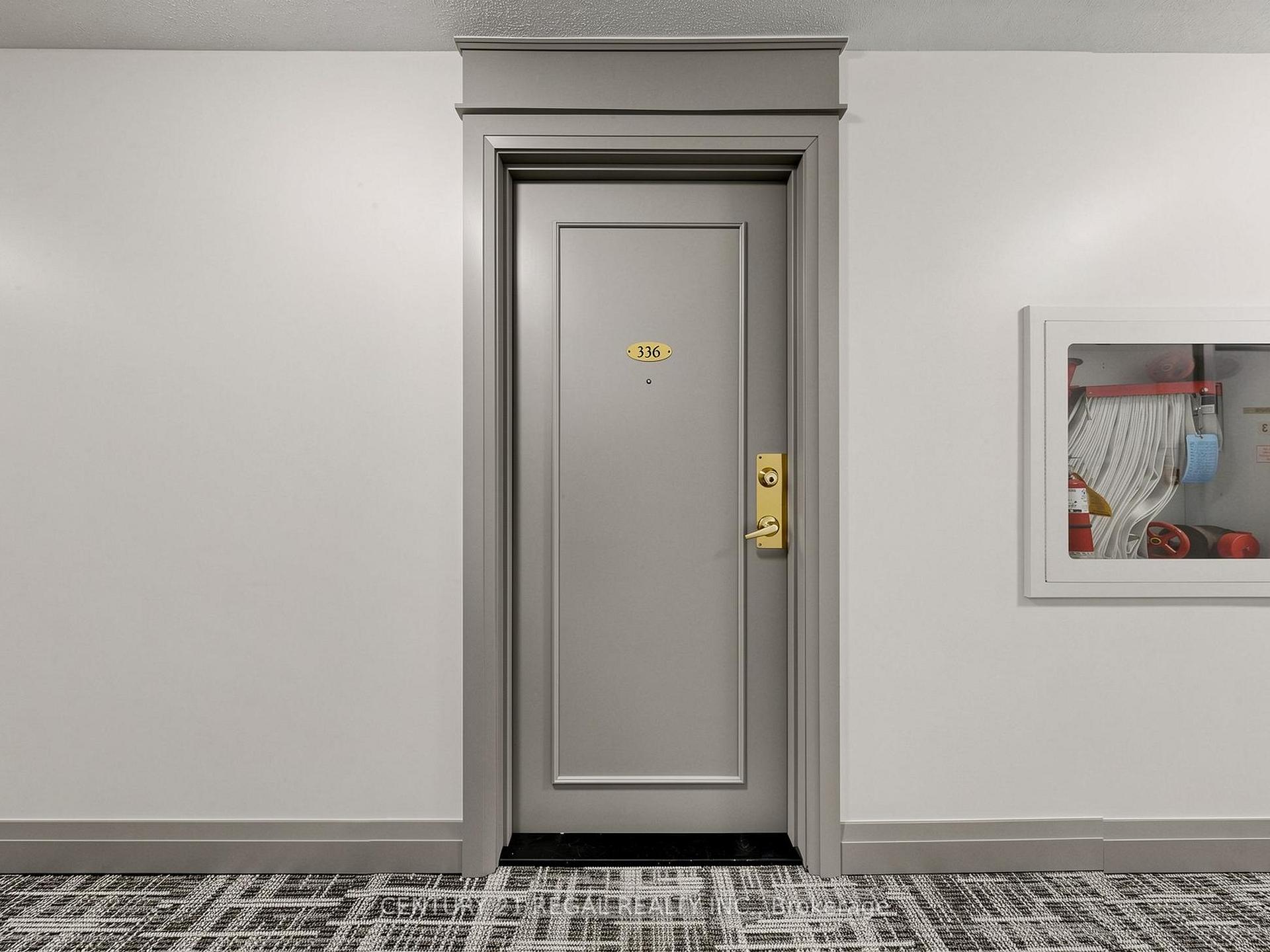 650 Lawrence Avenue W 336, Toronto C04 — photo 2 of 5