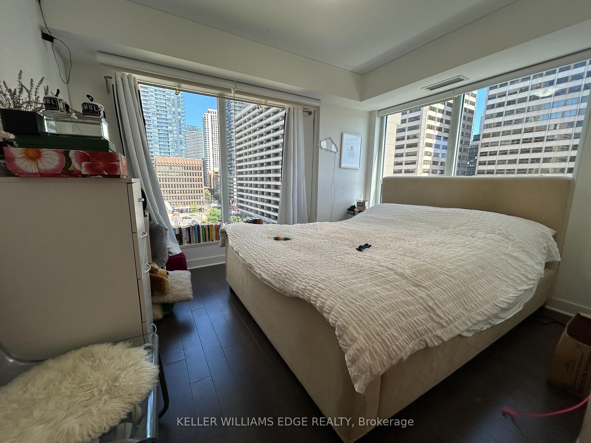 58 Orchard View Boulevard 707, Toronto C03 — photo 4 of 5