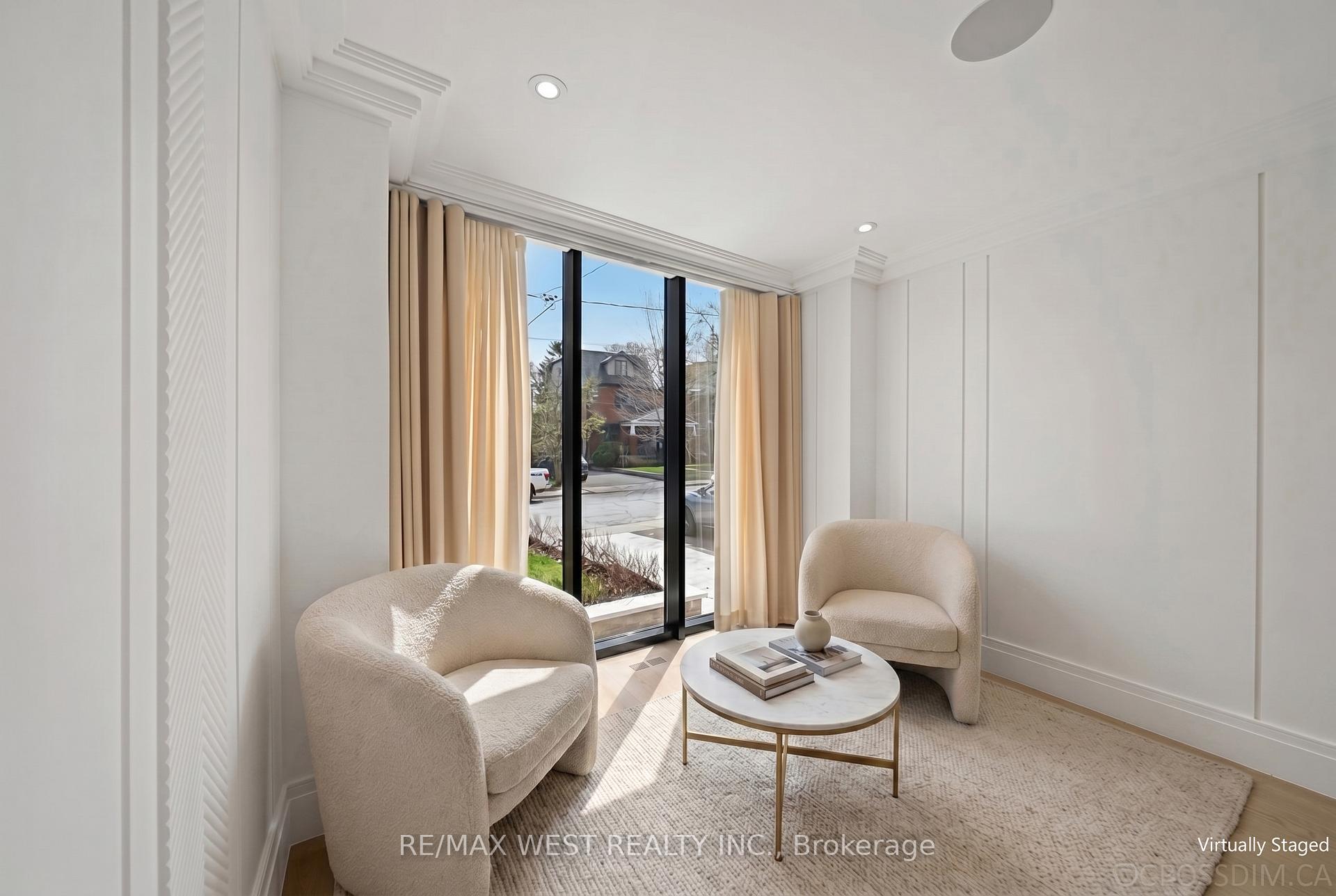 238 Melrose Avenue N, Toronto C04 — photo 4 of 5