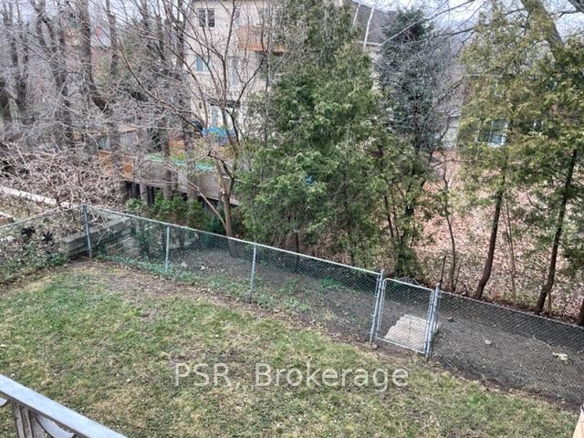 66 Prue Avenue, Toronto C04 — photo 2 of 5