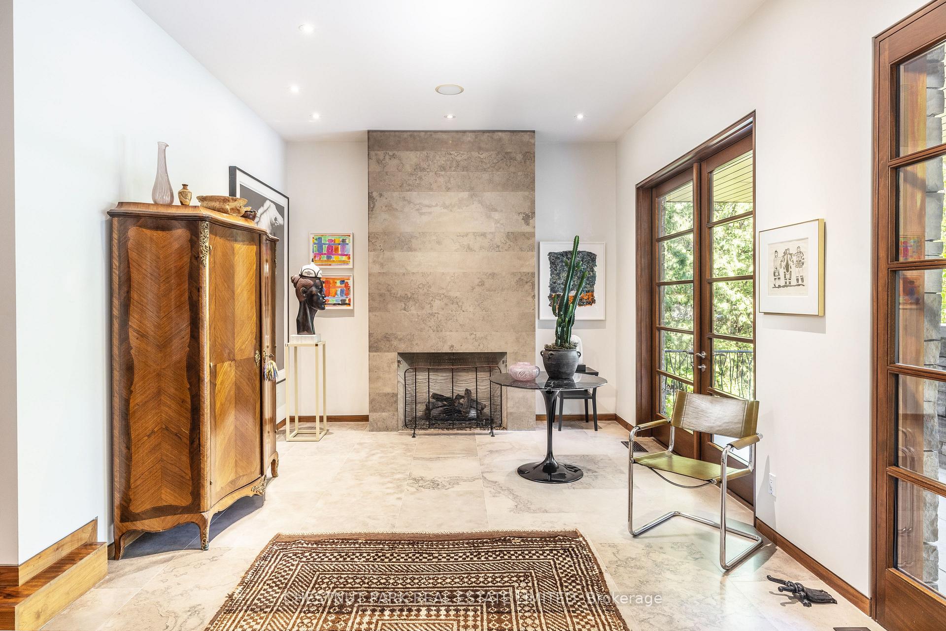 177 Coldstream Avenue, Toronto C04 — photo 4 of 5