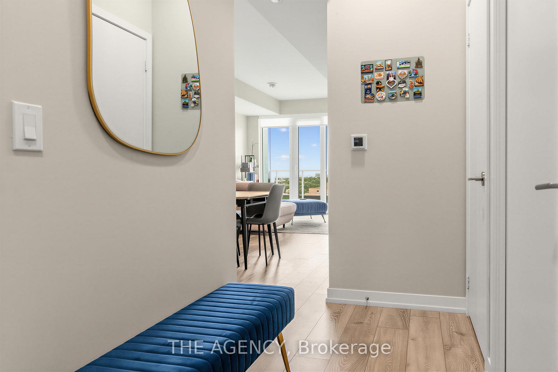 2020 Bathurst Street 1817, Toronto C03 — photo 3 of 5