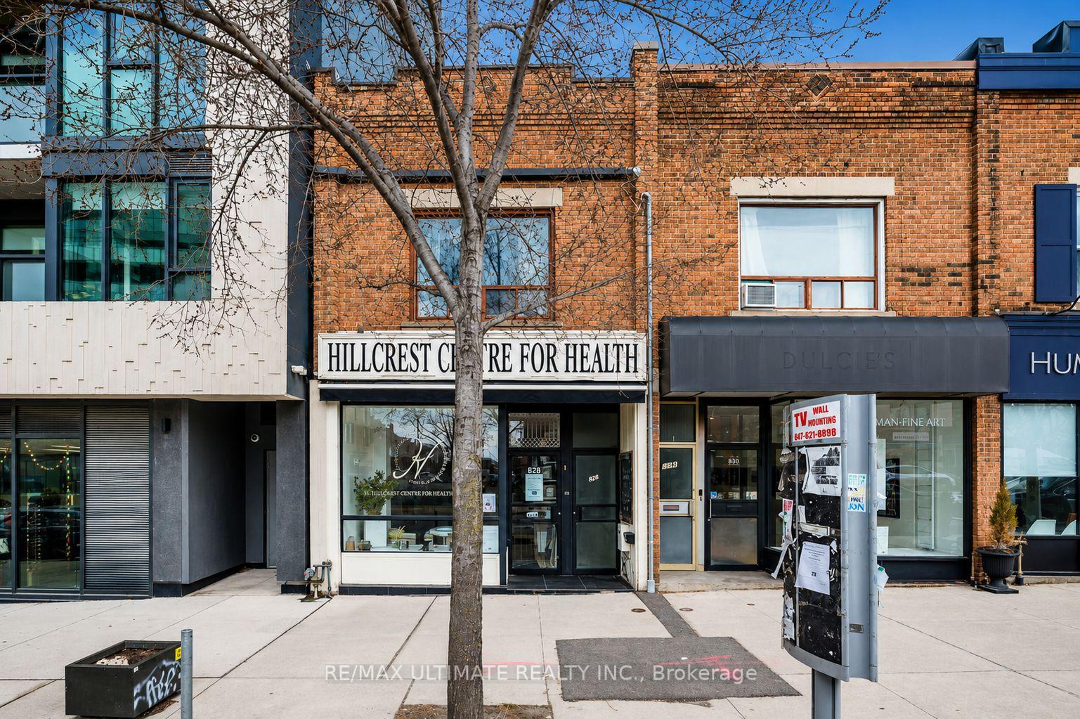 832 St Clair Avenue W, Toronto C03, ON M6C 1C1 — Toronto C03, Ontario