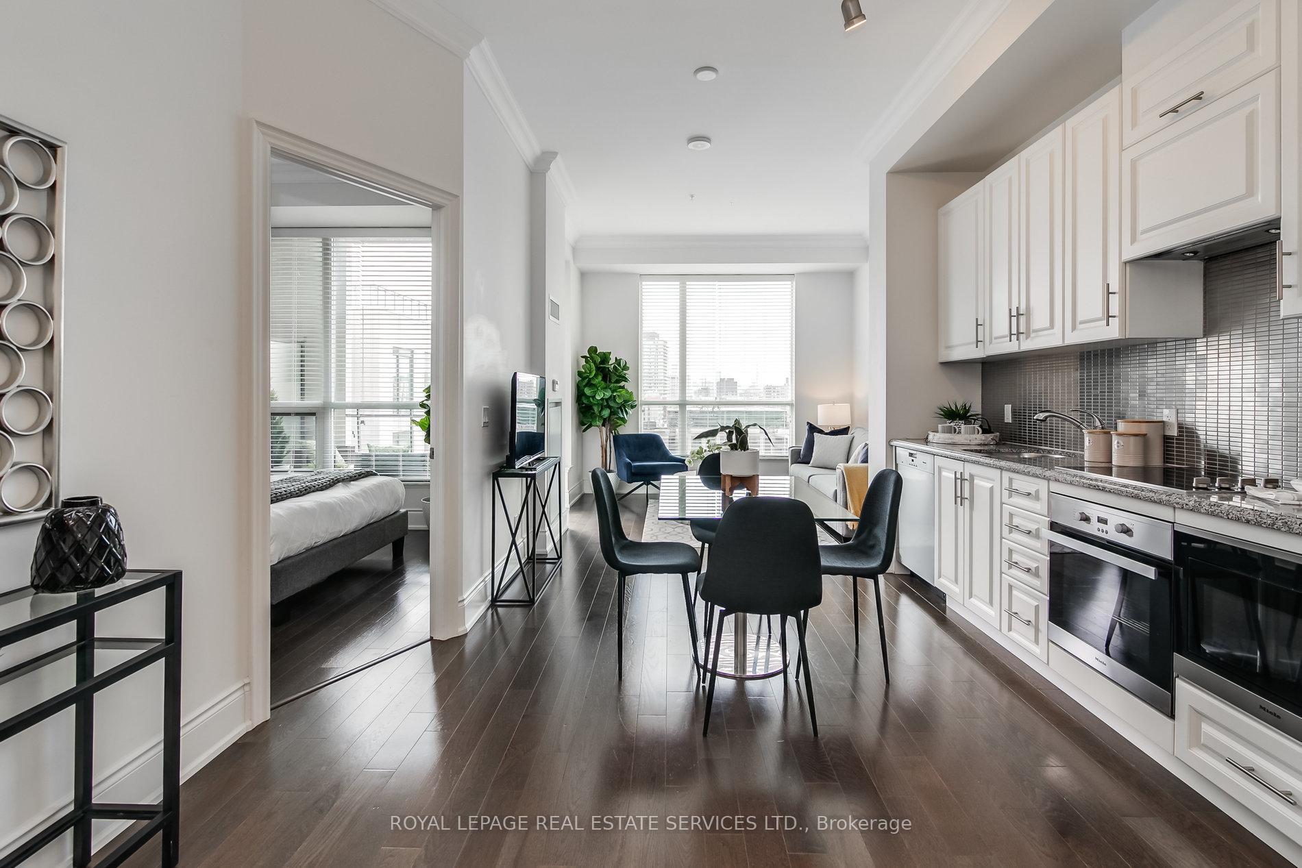 23 Glebe Road W 1016, Toronto C03 — photo 4 of 5