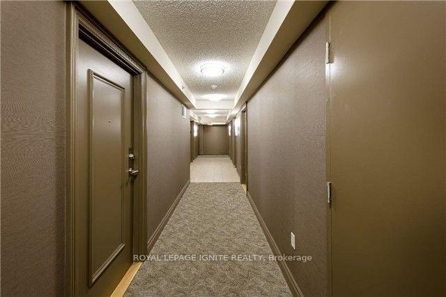 35 Saranac Boulevard 407, Toronto C04 — photo 2 of 5