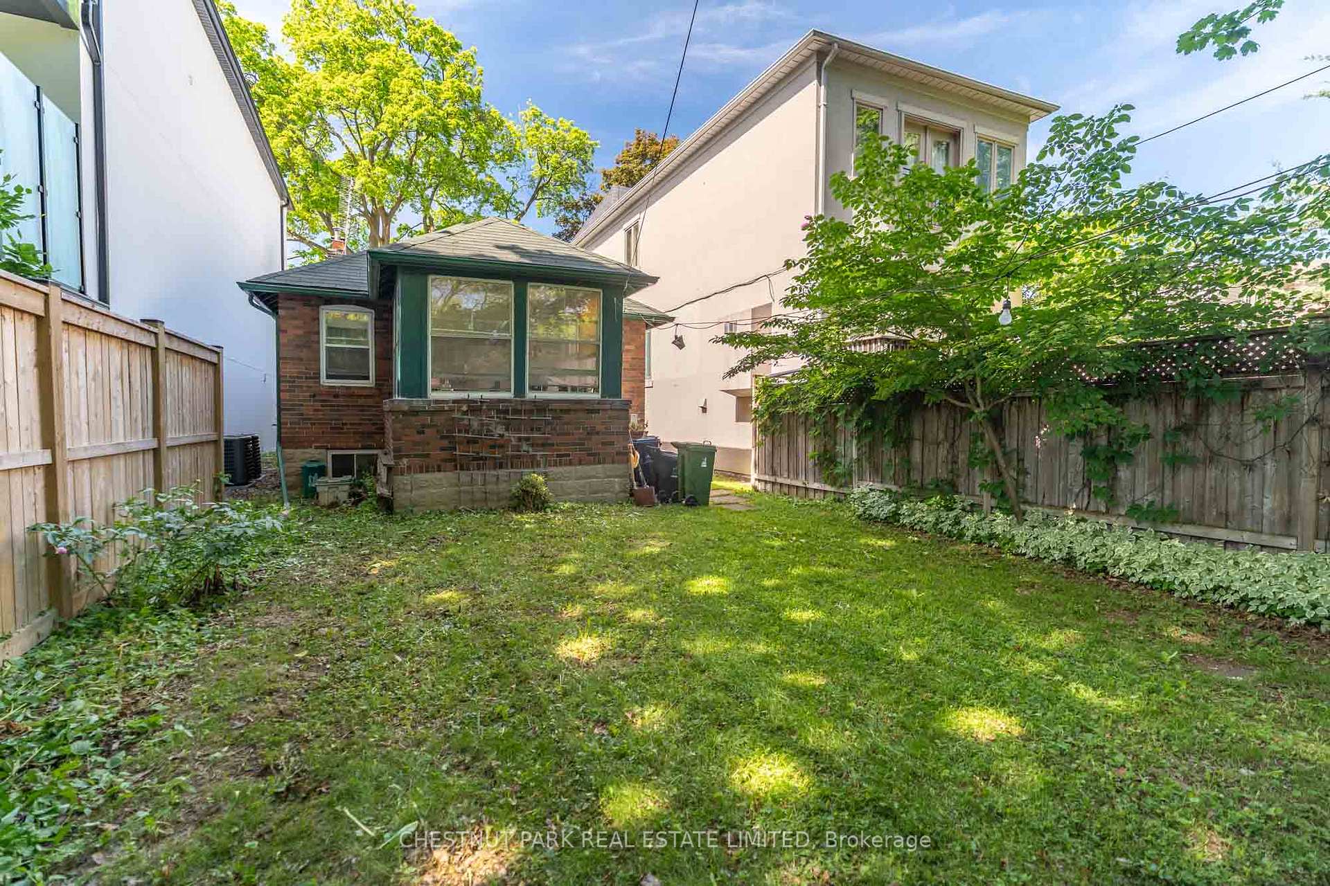 127 St Clements Avenue, Toronto C03 — photo 5 of 5