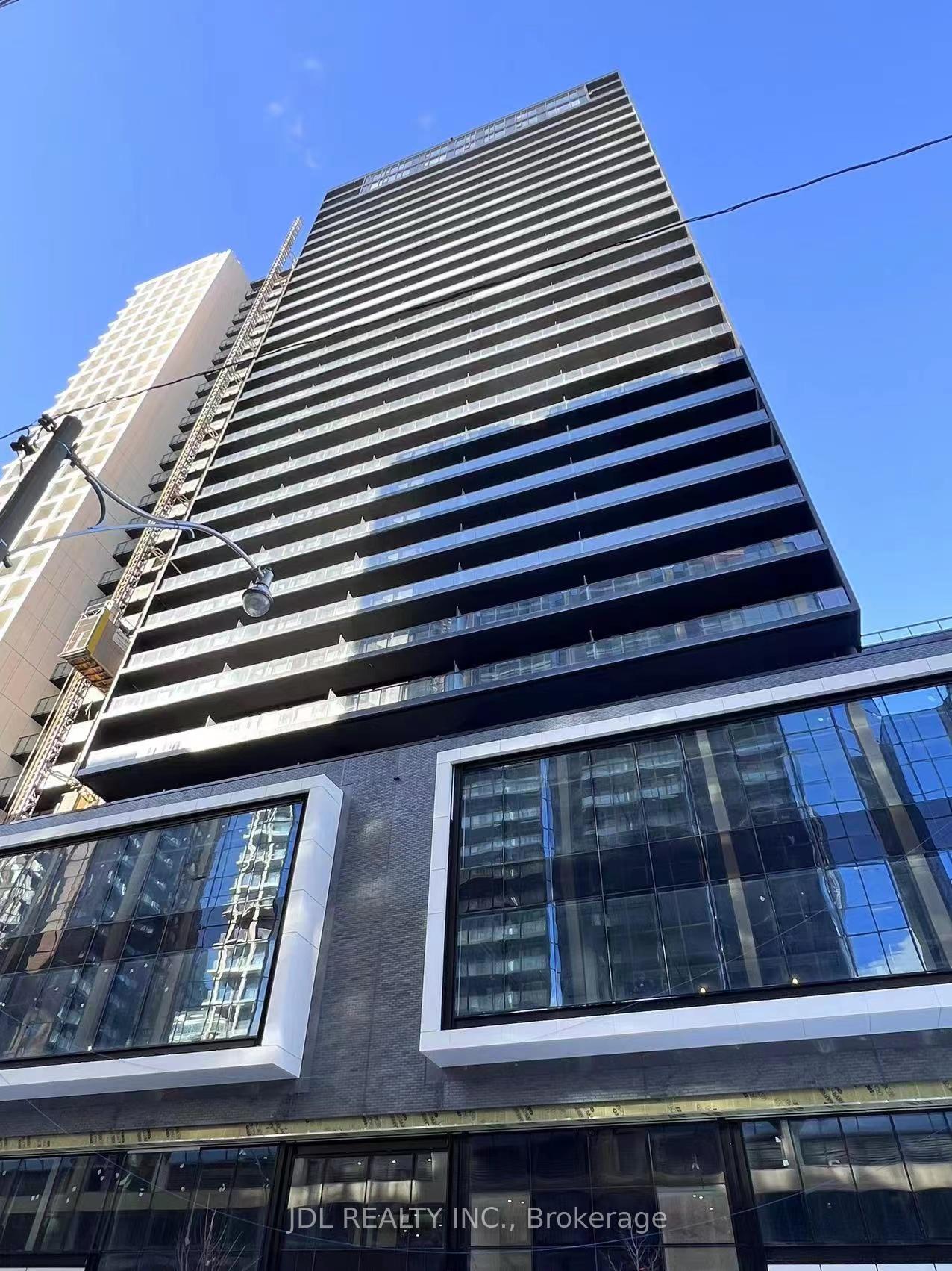 20 Edward Street N 805, Toronto C01, ON M5G 0C5